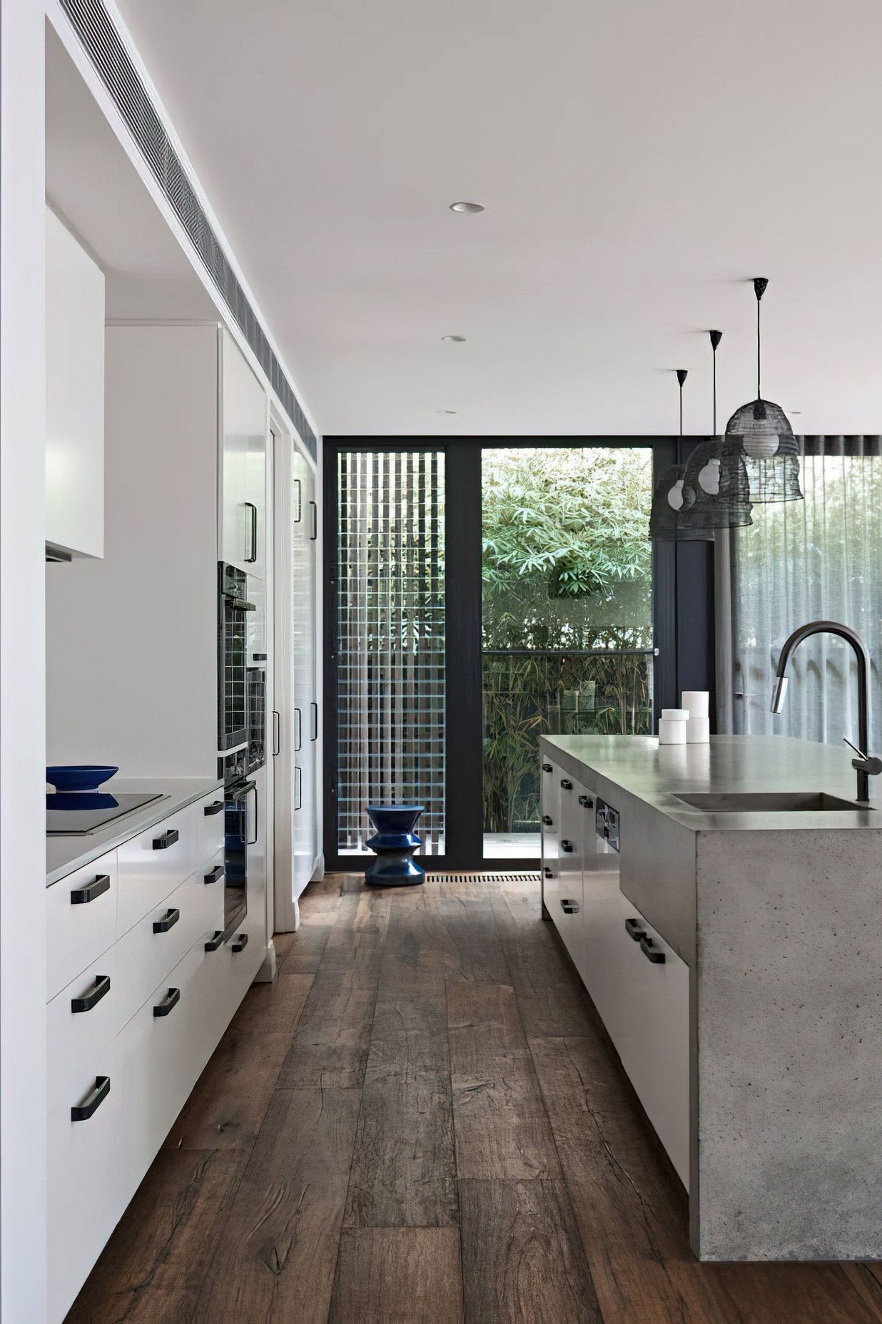 Arno Residence