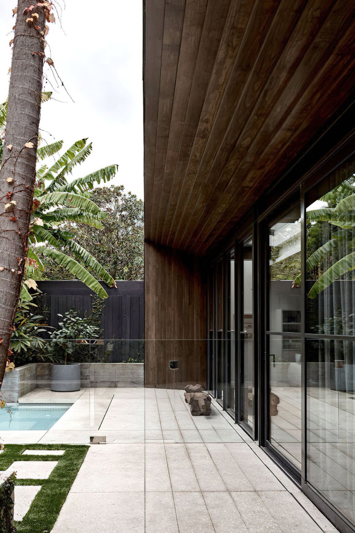 Arno Residence