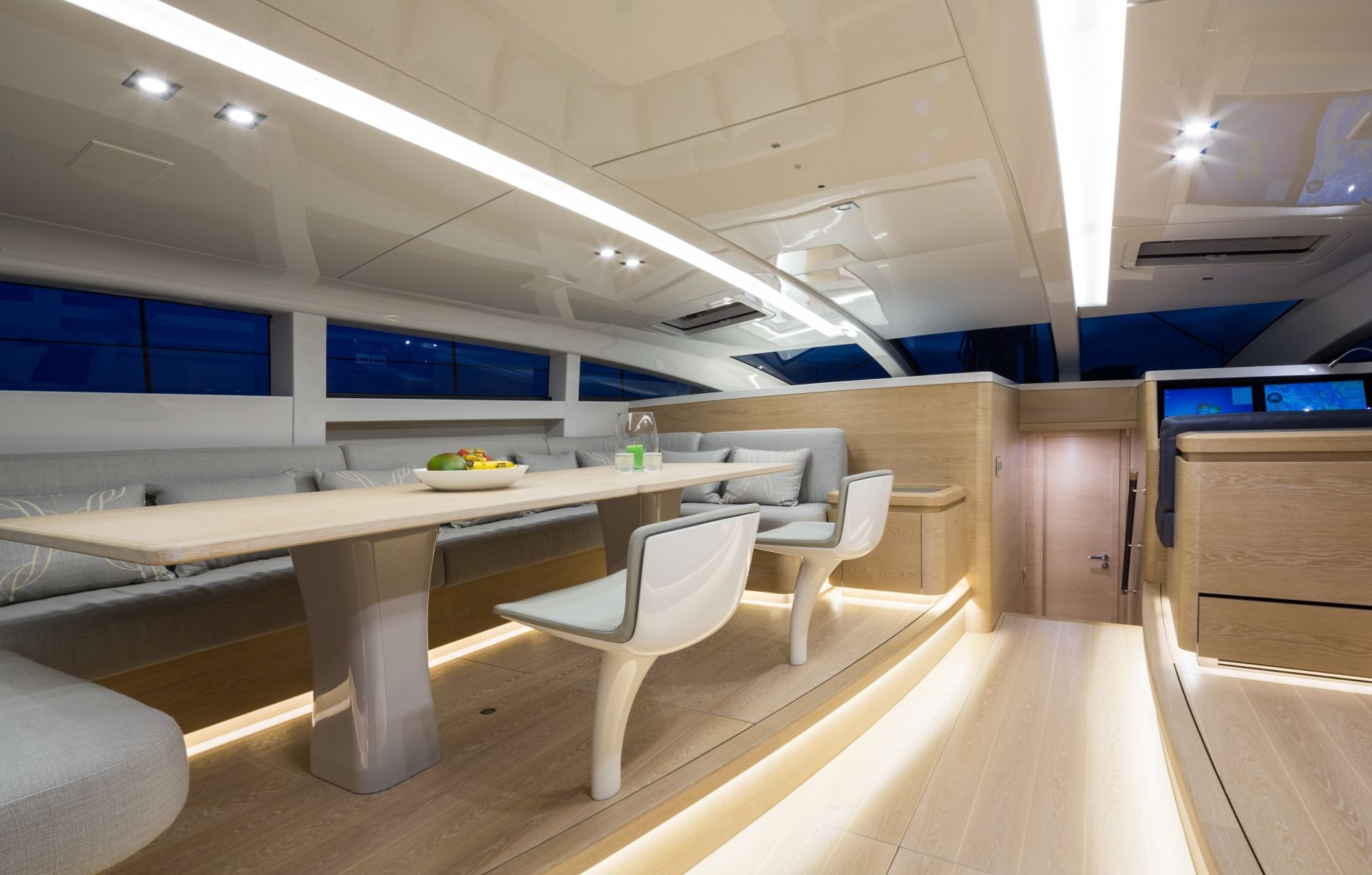 Fastmount in Baltic Yachts 108 WinWin