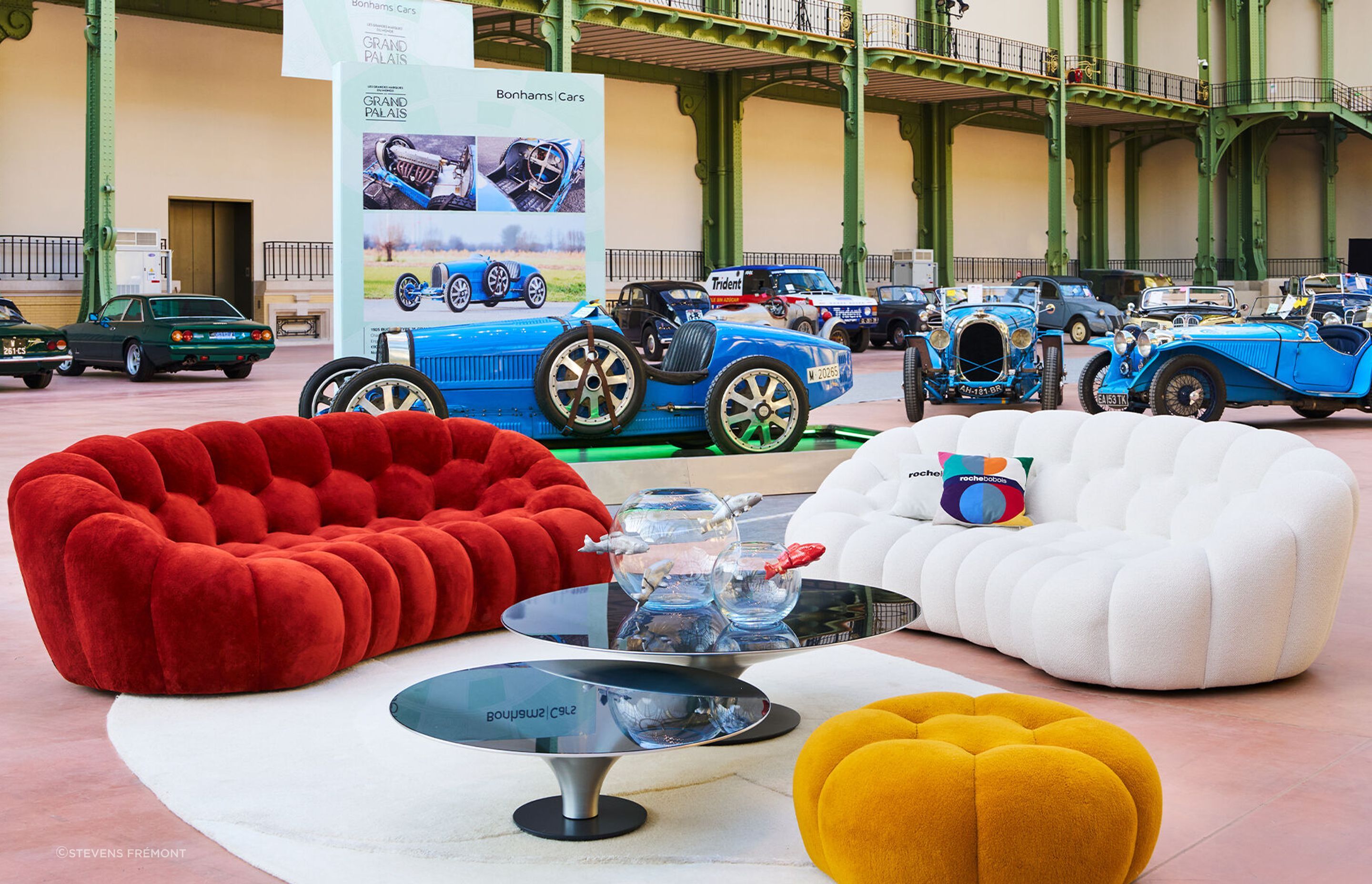 Bonhams-Cars01desk.jpg