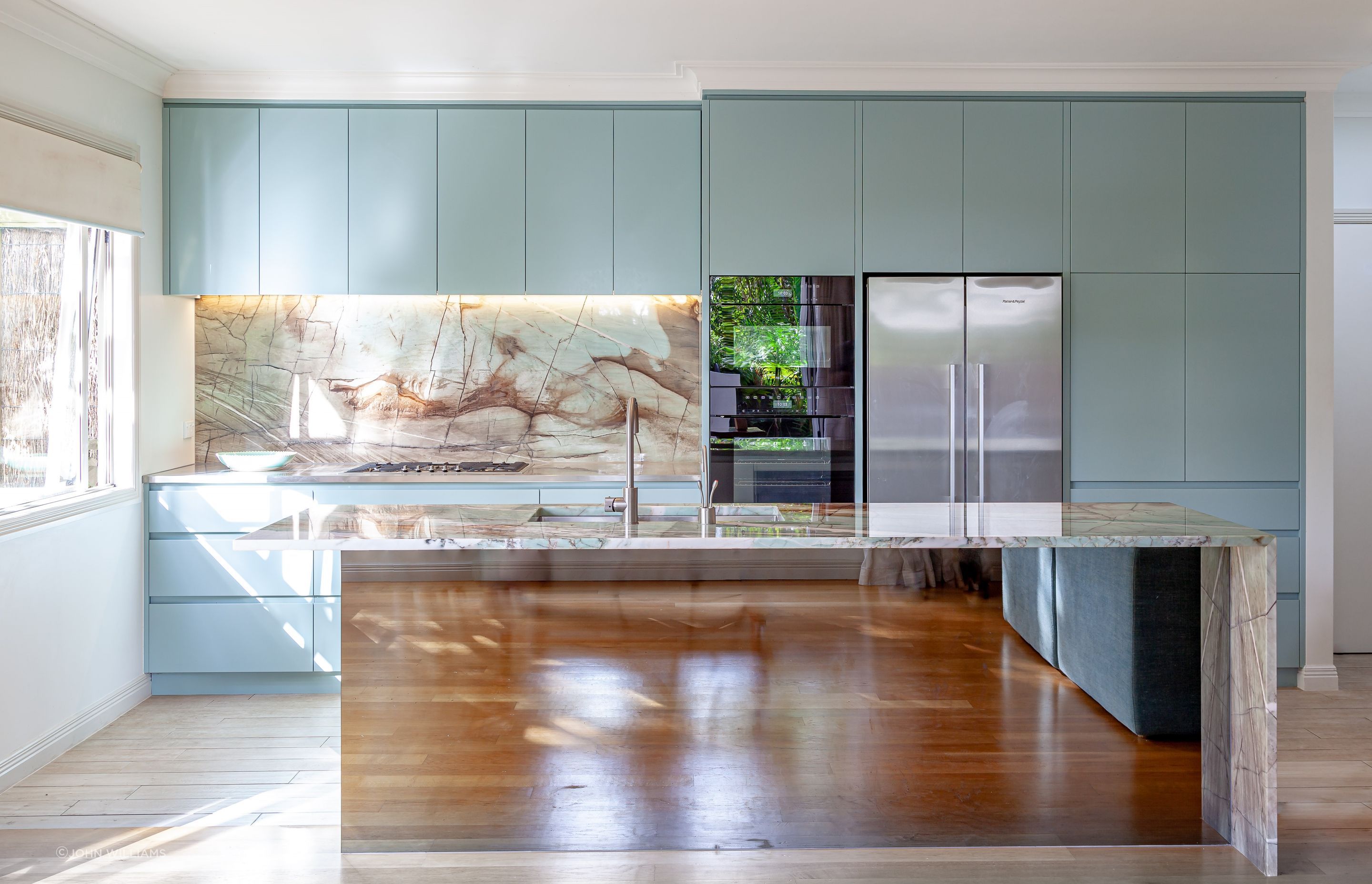Bronze-Mirror-Island-Back.jpg