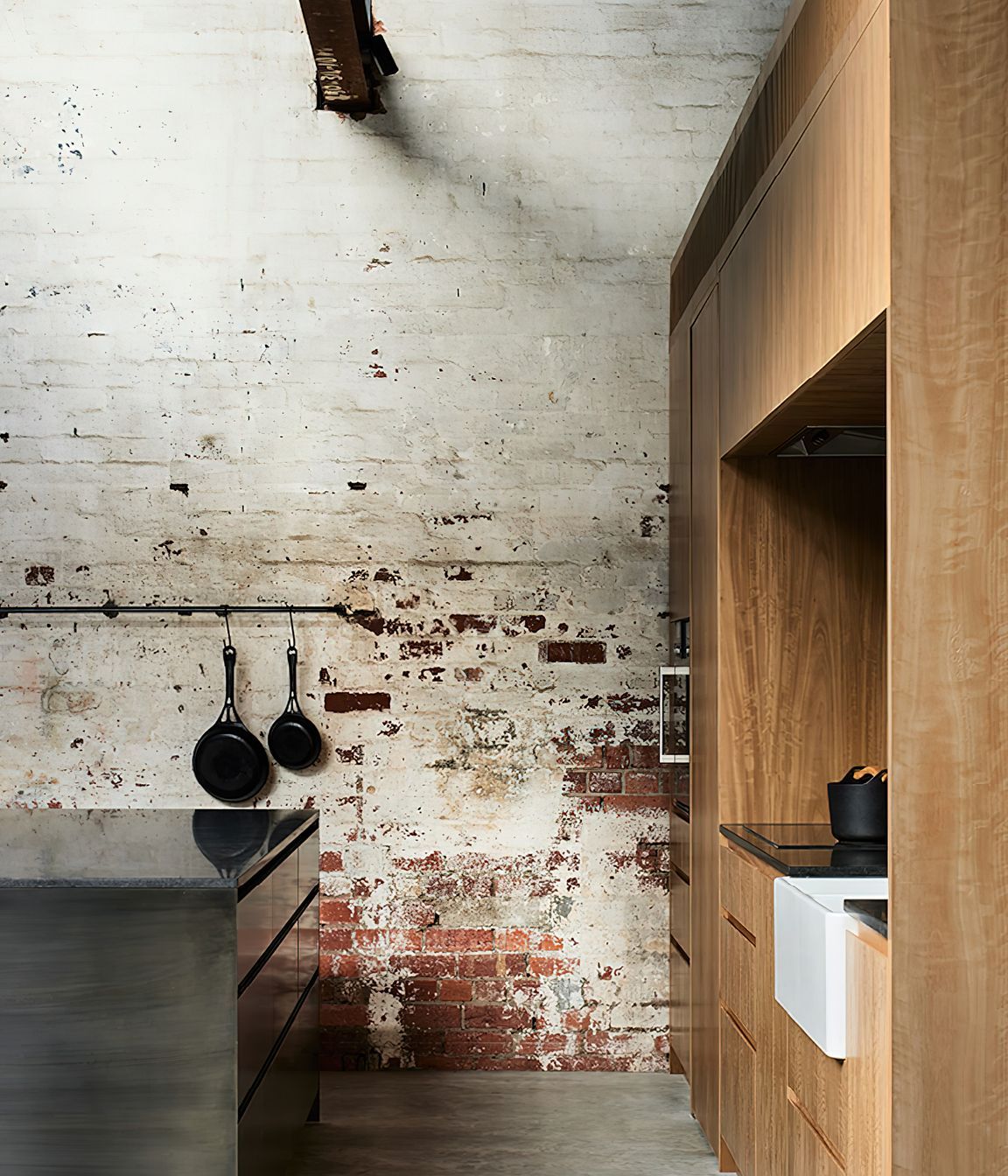 Claire-Cousins-stable-house-2-1.jpg