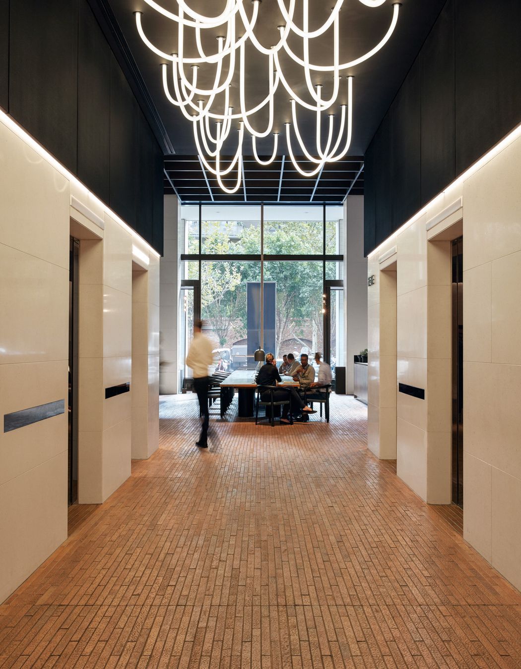 Custom-Albicocca-Arazzo-brick-Southbank-lifts.jpg