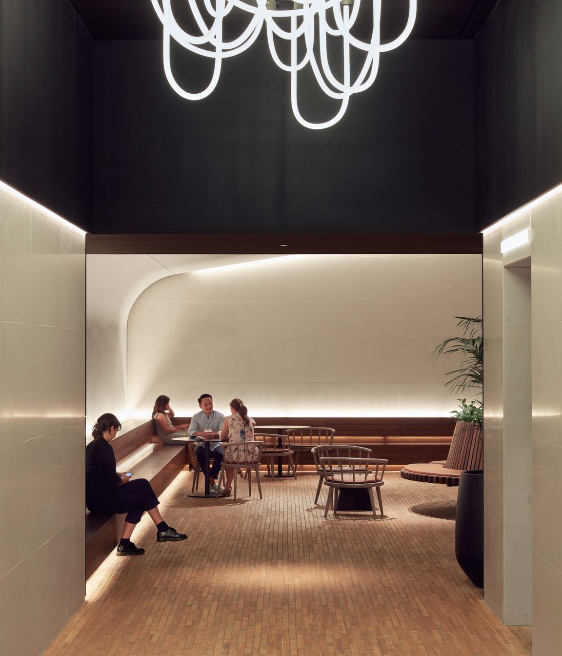 Custom-Albicocca-Arazzo-bricks-Southbank-seating.jpg