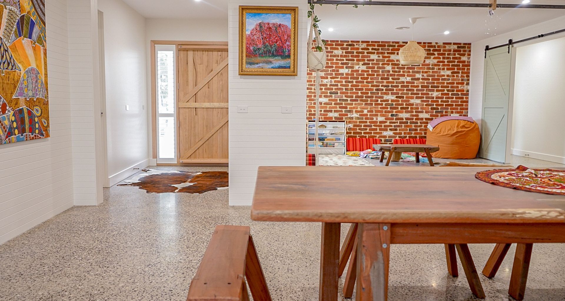 Modern Country Living banner