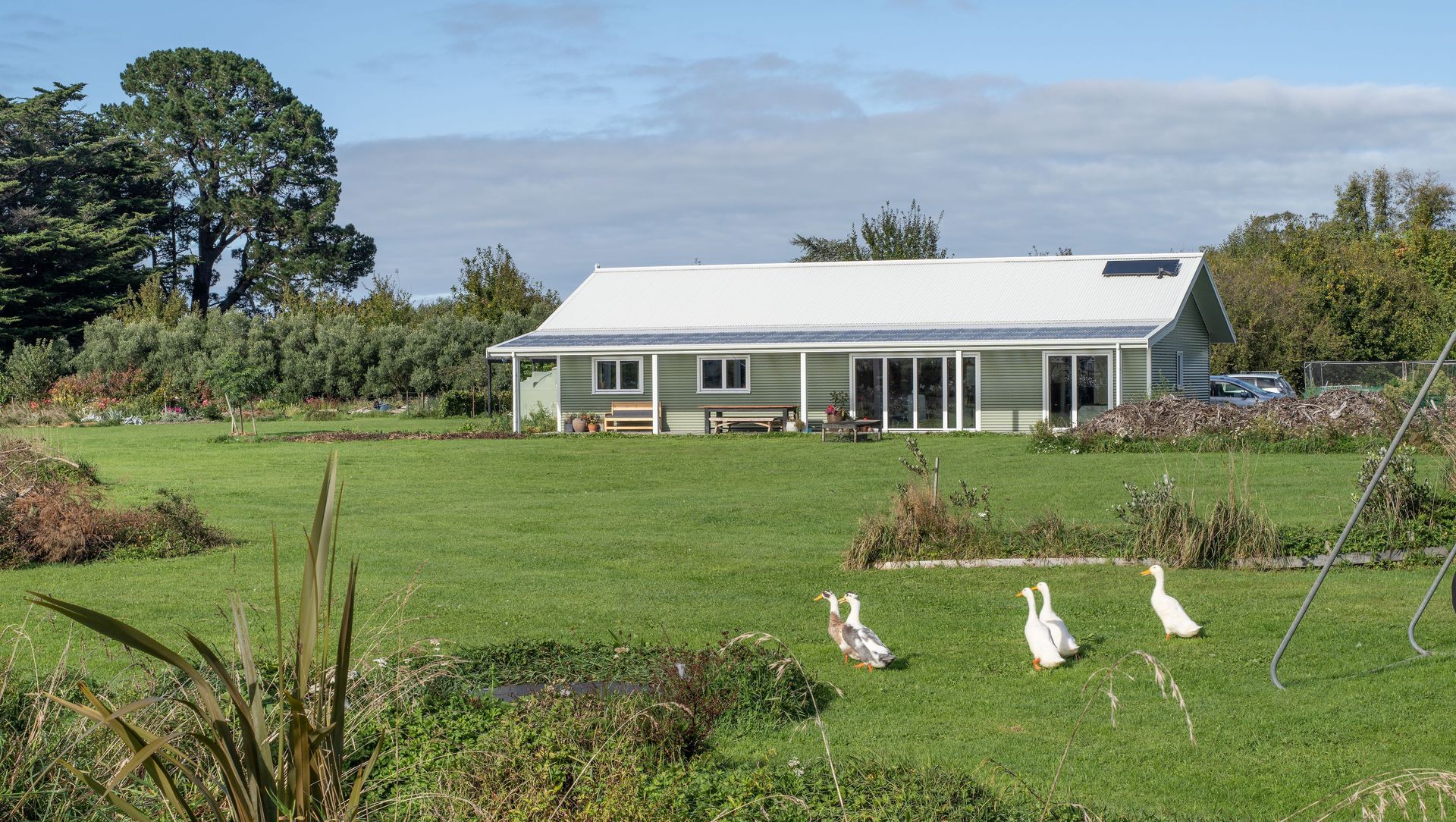 The White Home banner