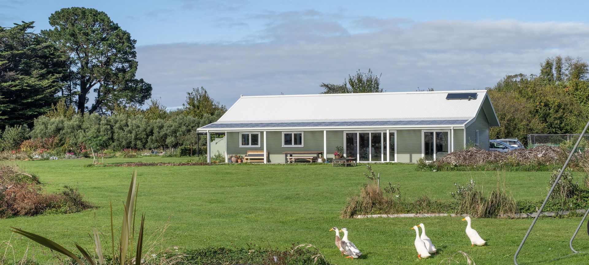 The White Home banner