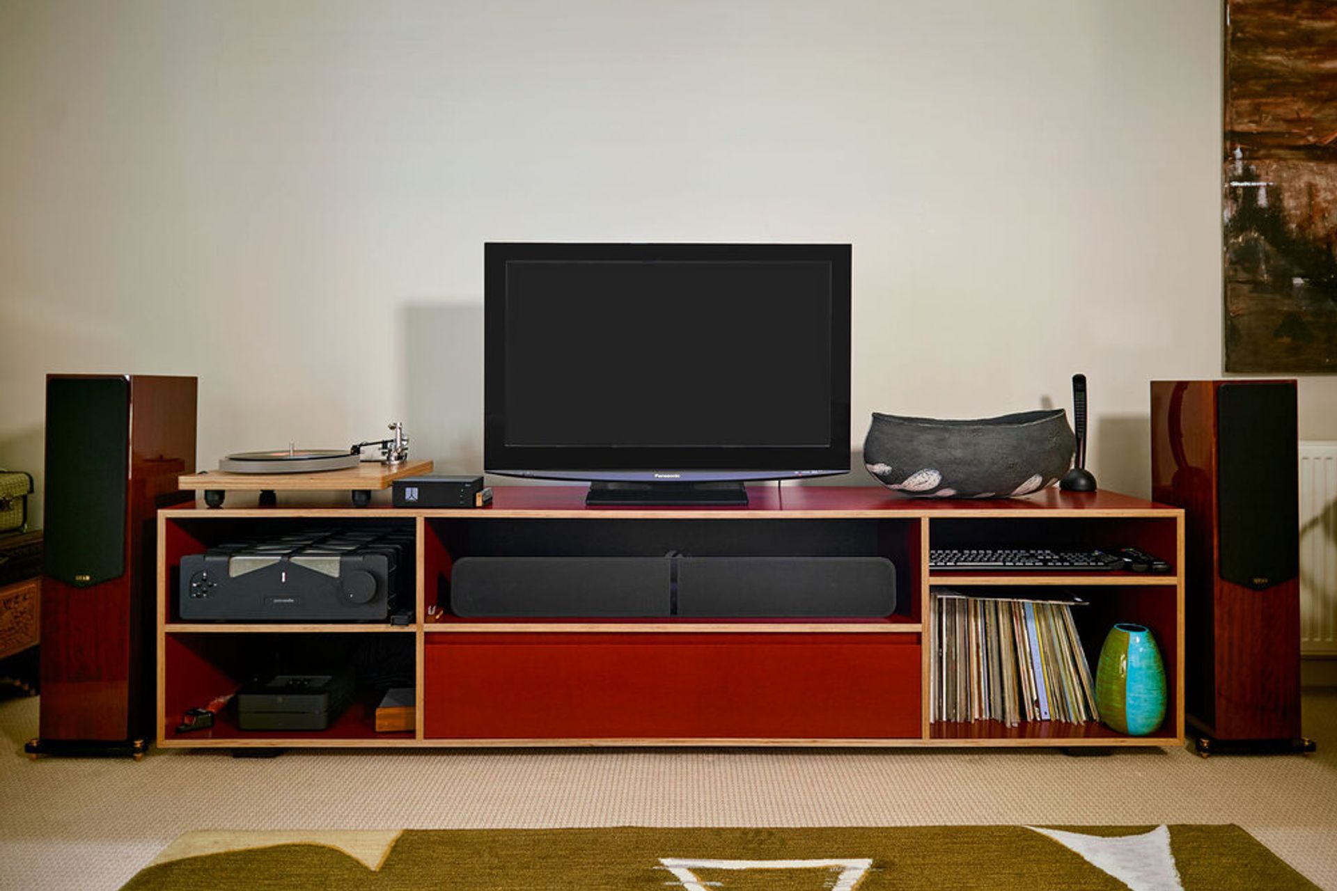 Entertainment unit for customer in Wellington