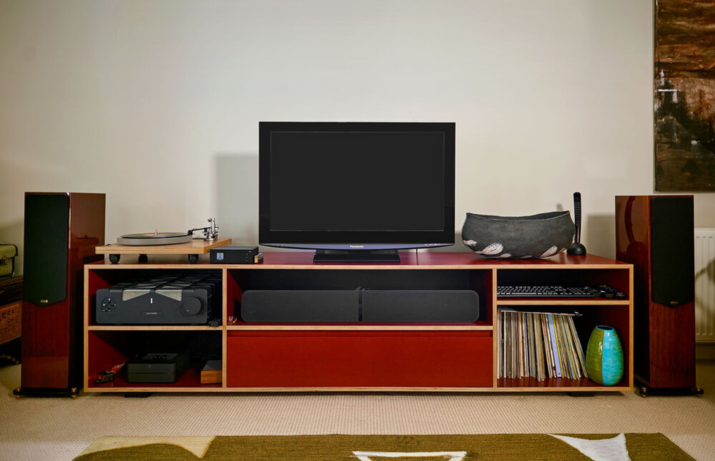 Entertainment unit for customer in Wellington