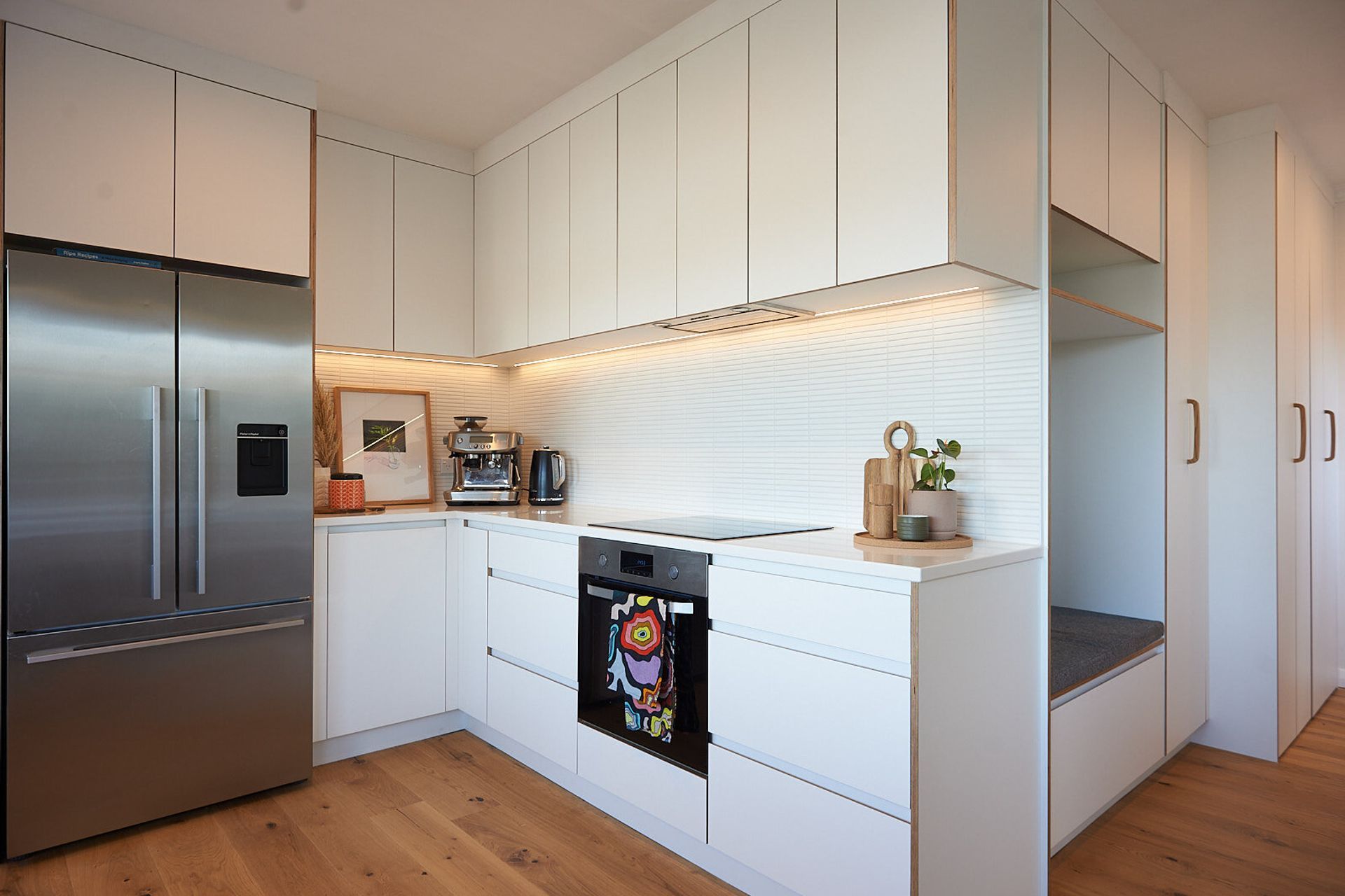 Seatoun kitchen &amp; laundry