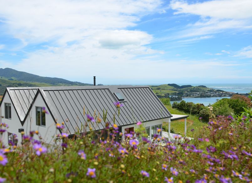 Panoramic Paradise - Raglan