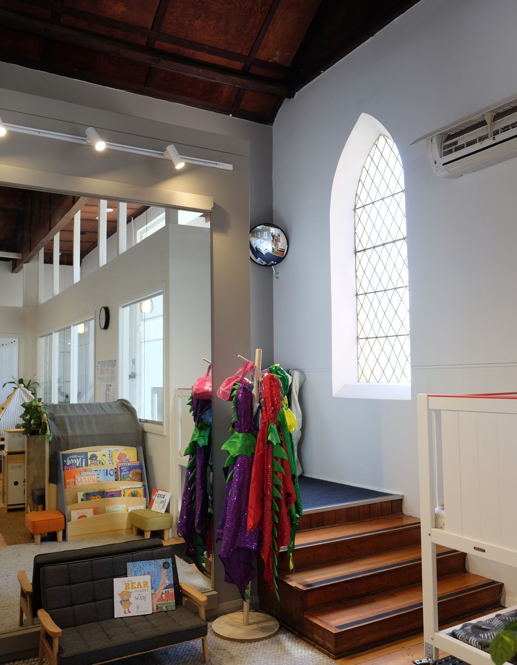 Holy Trinity ELC