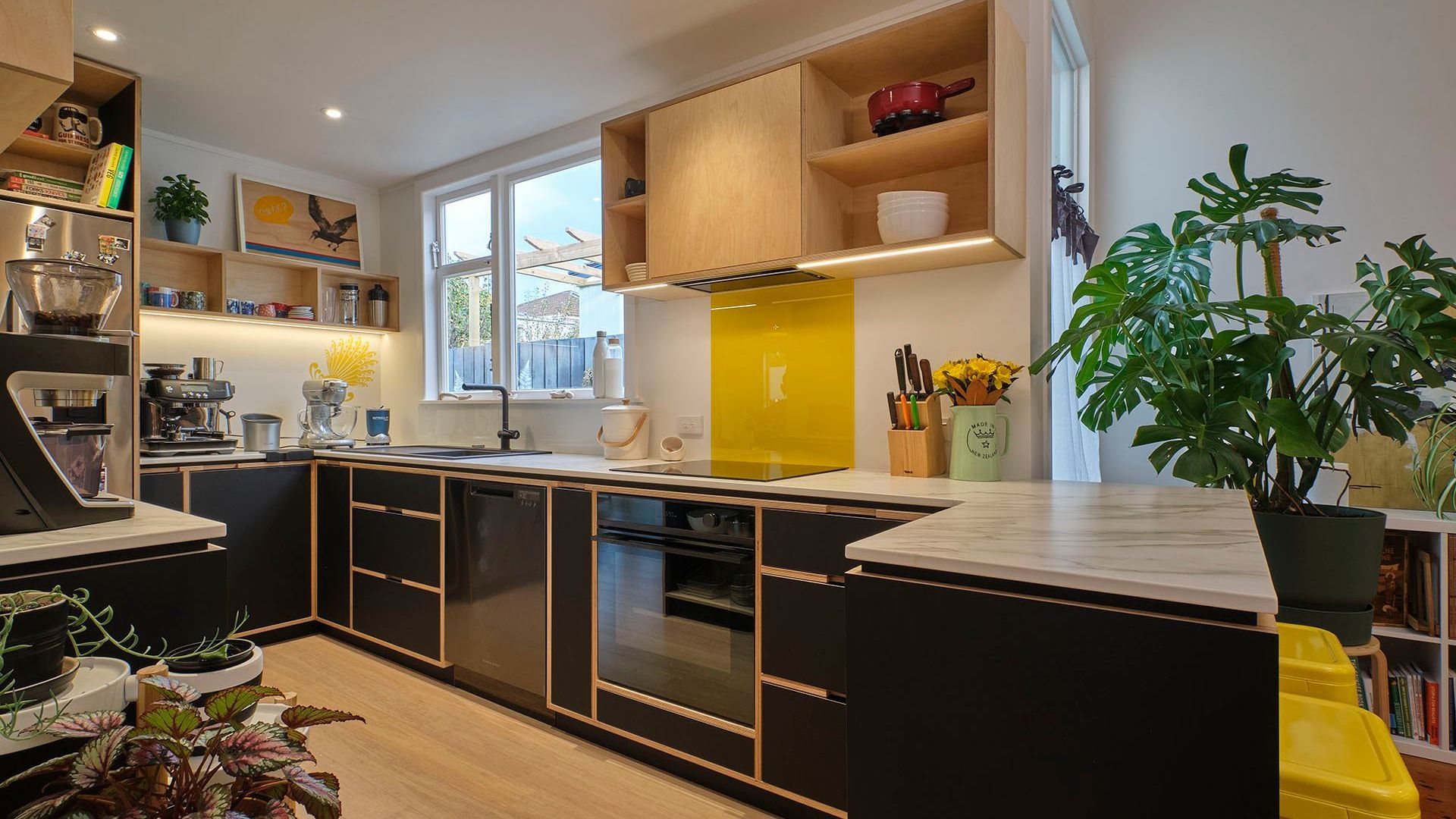 Inset kitchen Berhampore, Wellington banner