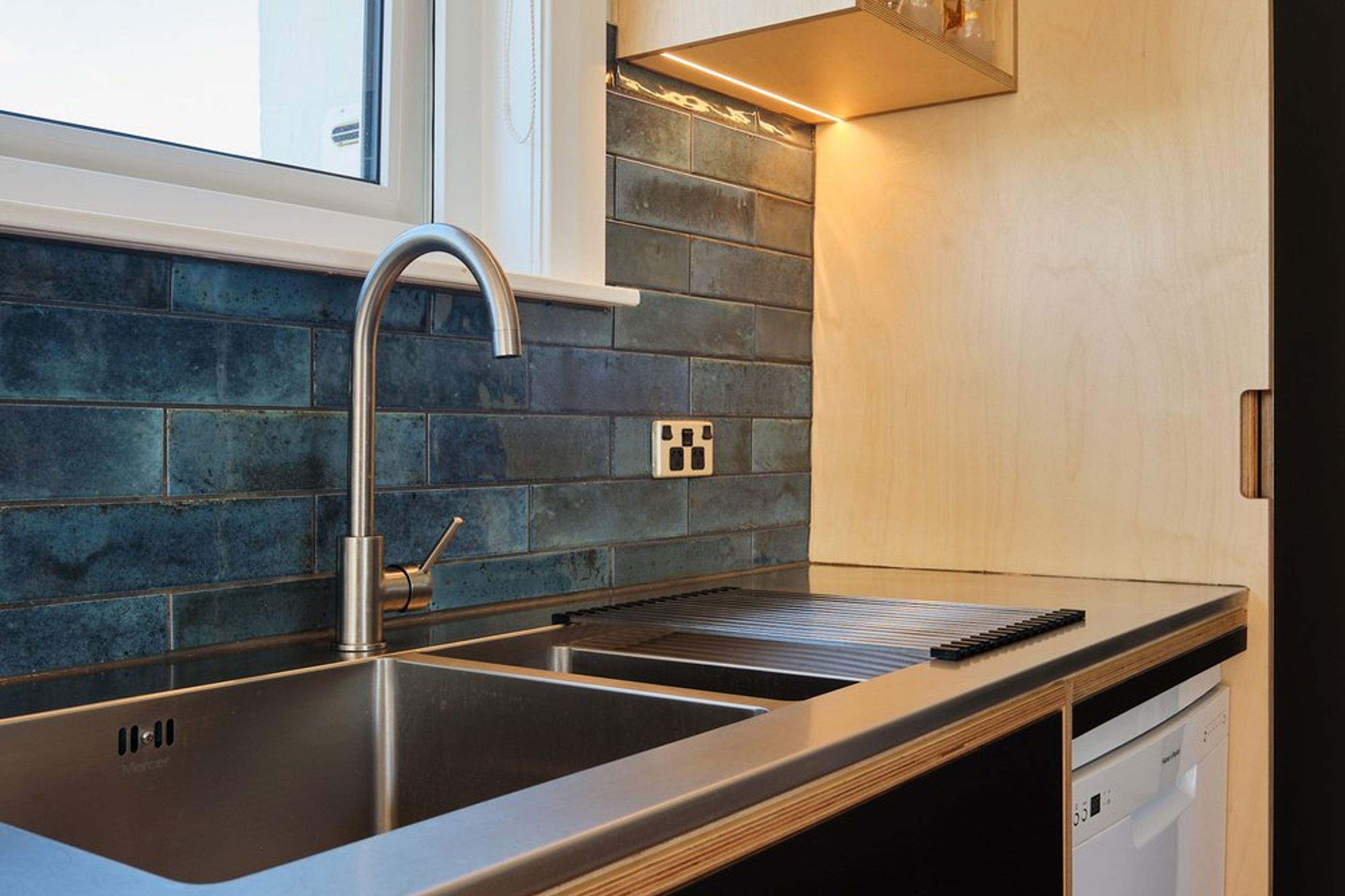  Compact kitchen in Lower Hutt