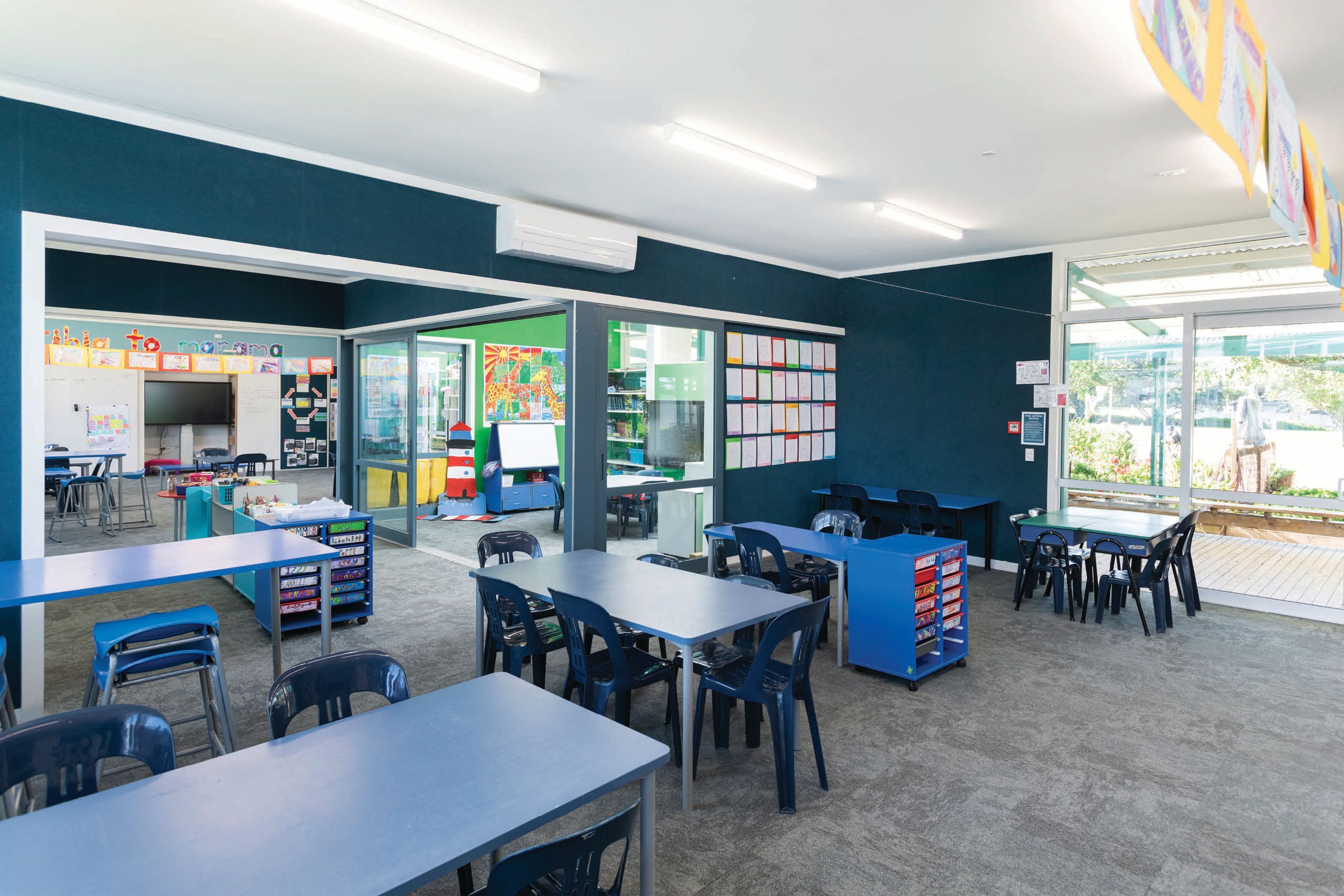 DWainui-SchoolSTR3945.jpg