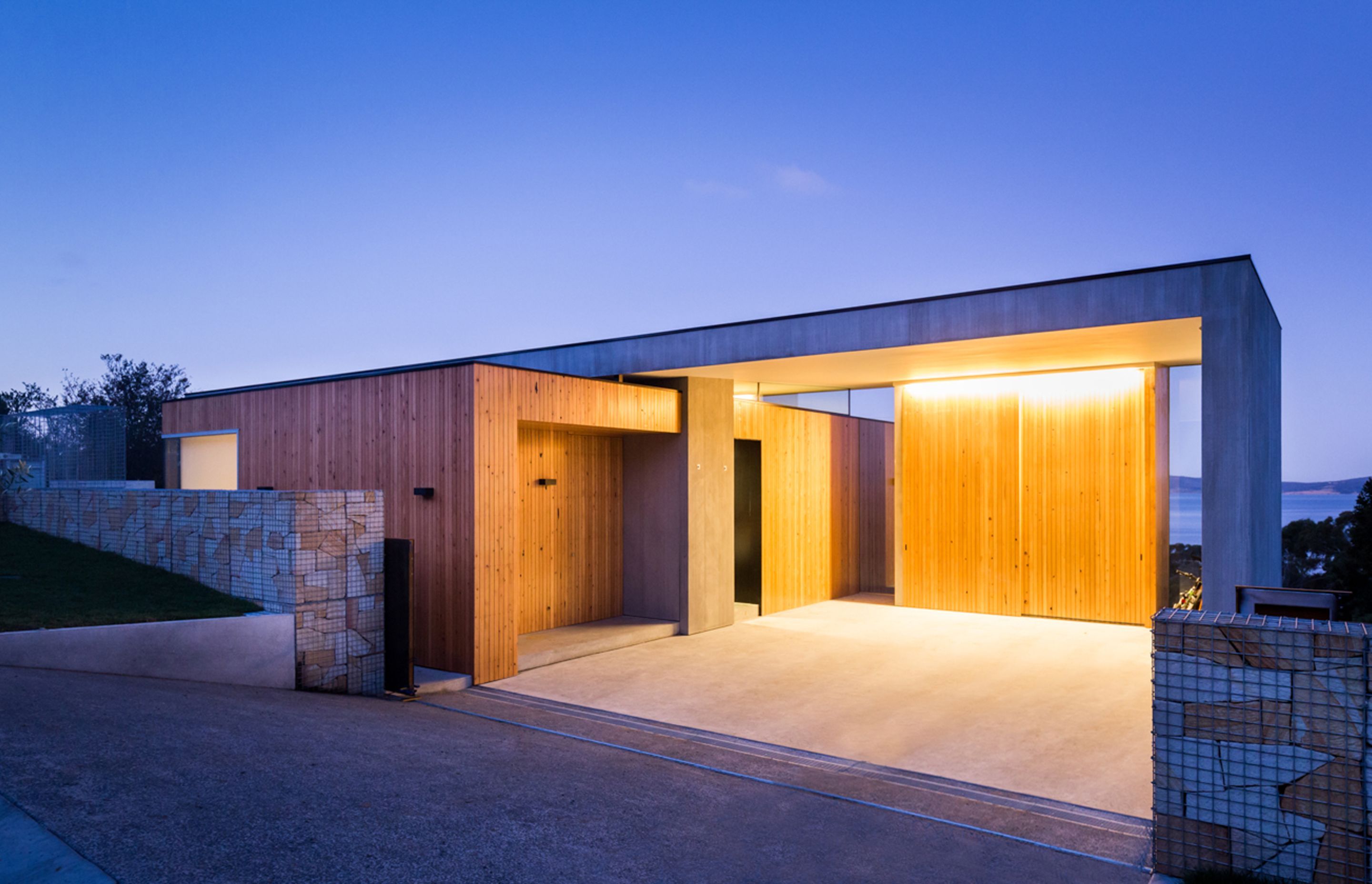 Elandra House