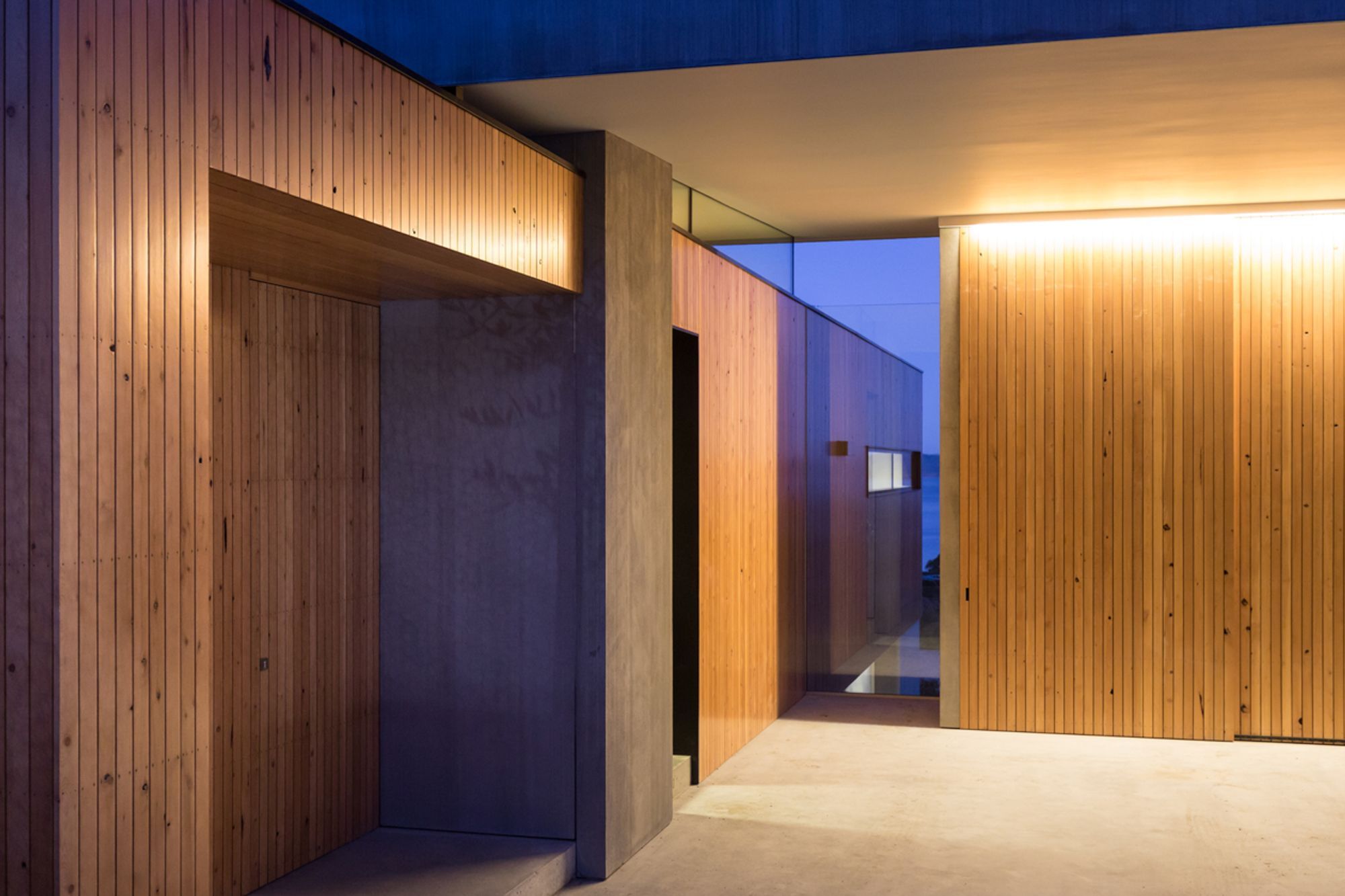 Elandra House