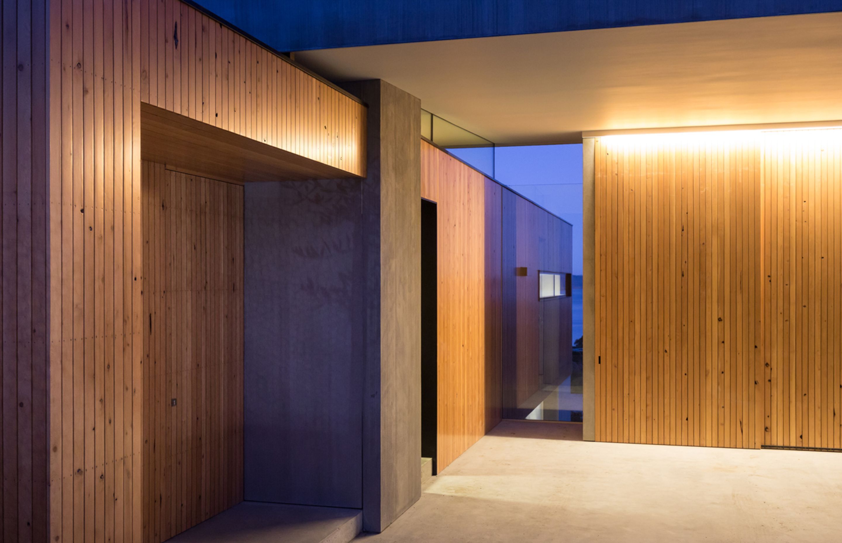 Elandra House