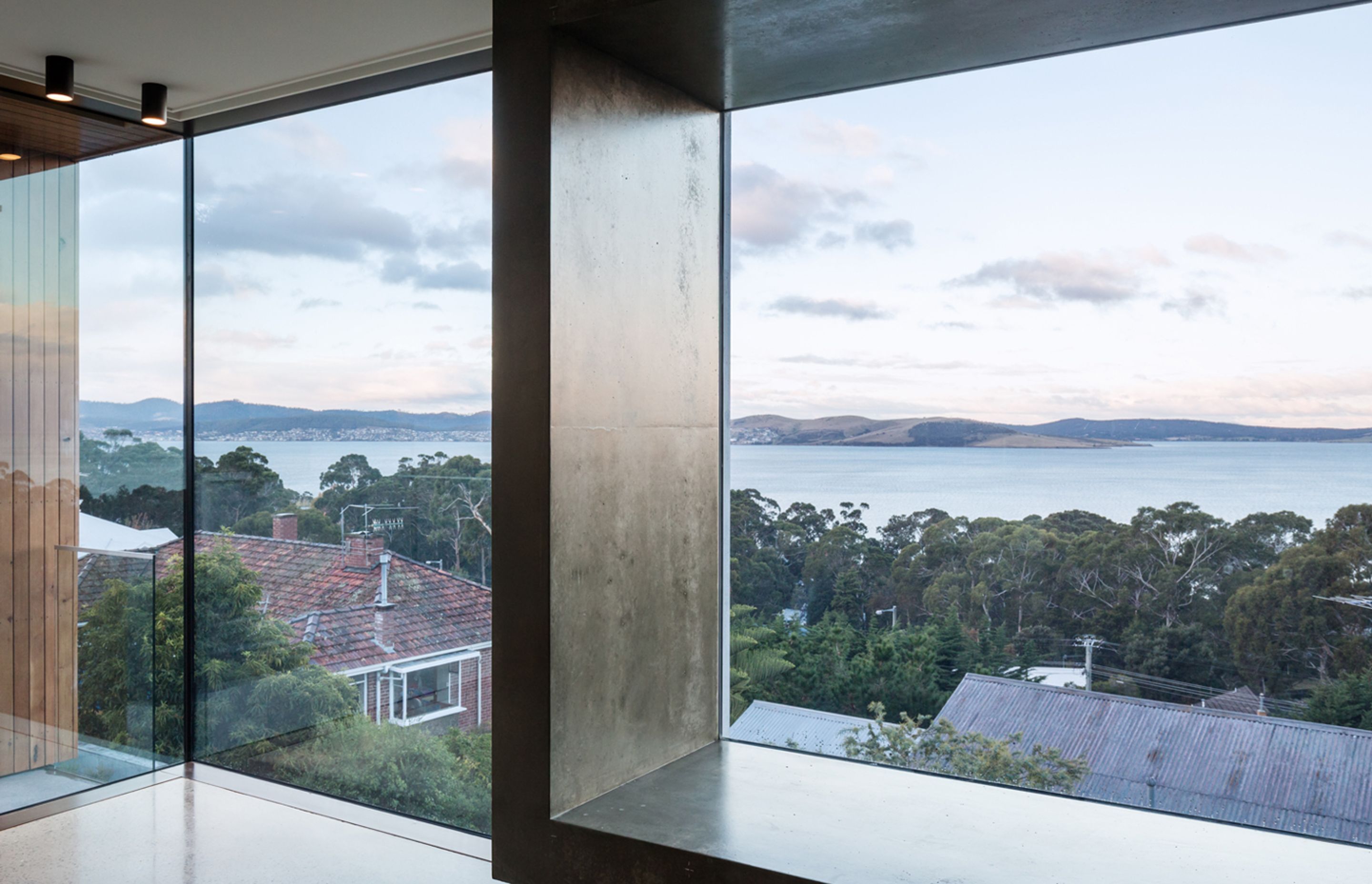 Elandra House