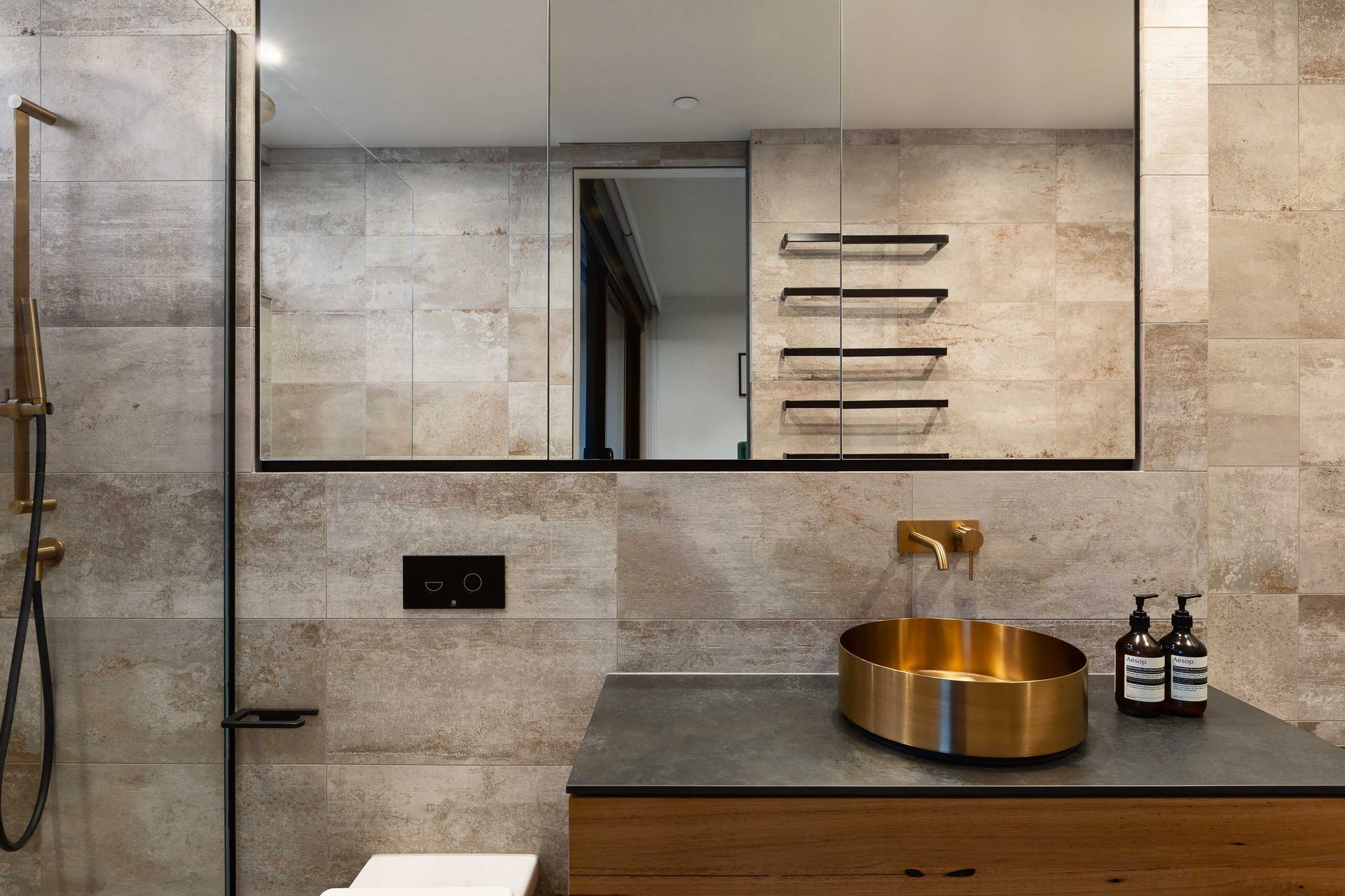 Edgewater Apartment Fit Out