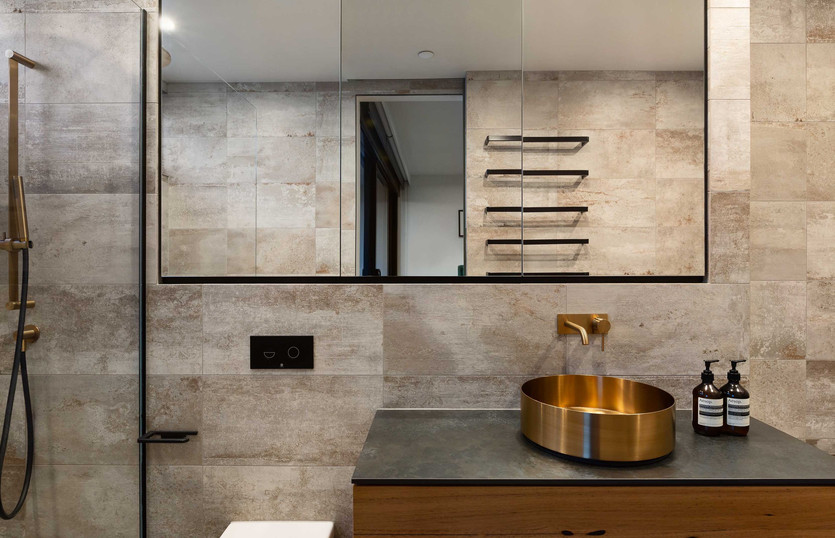 Edgewater Apartment Fit Out
