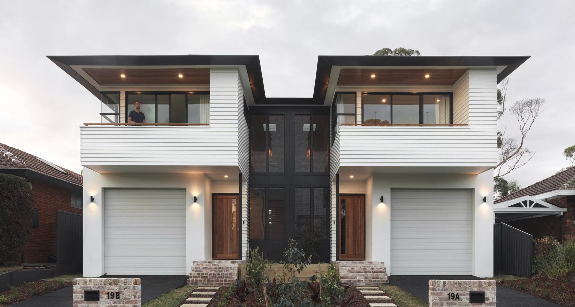 Contemporary Gymea Bay Duplex banner