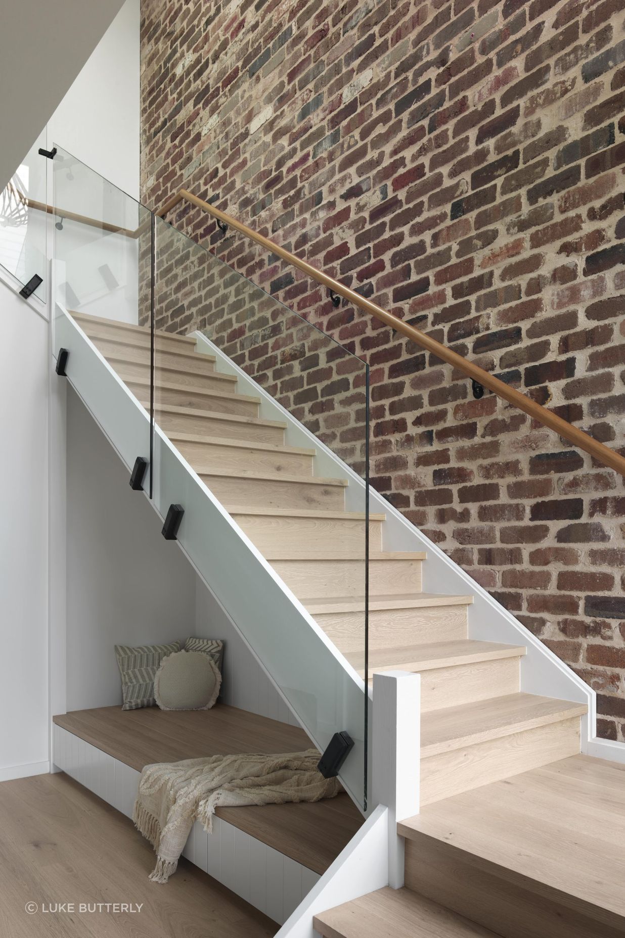 Contemporary Gymea Bay Duplex