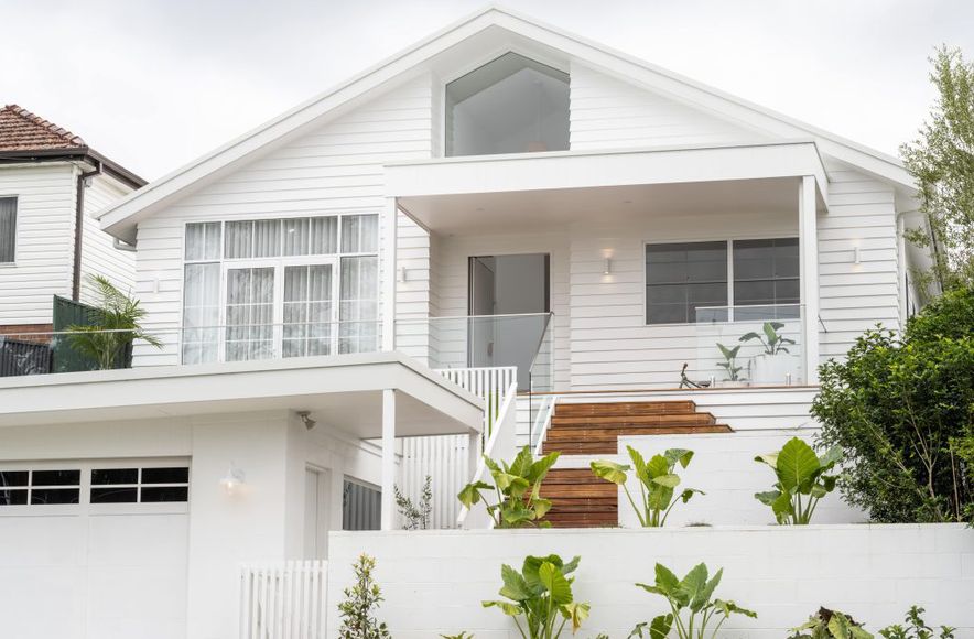 Modern Coastal Gymea Bay Home