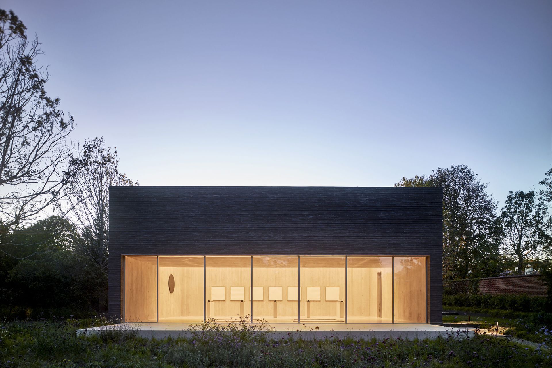 HONORGluckman-Tang-ArchitectsDe-Maria-Pavilionc-Nikolas-Koenig-2560x1918.jpg