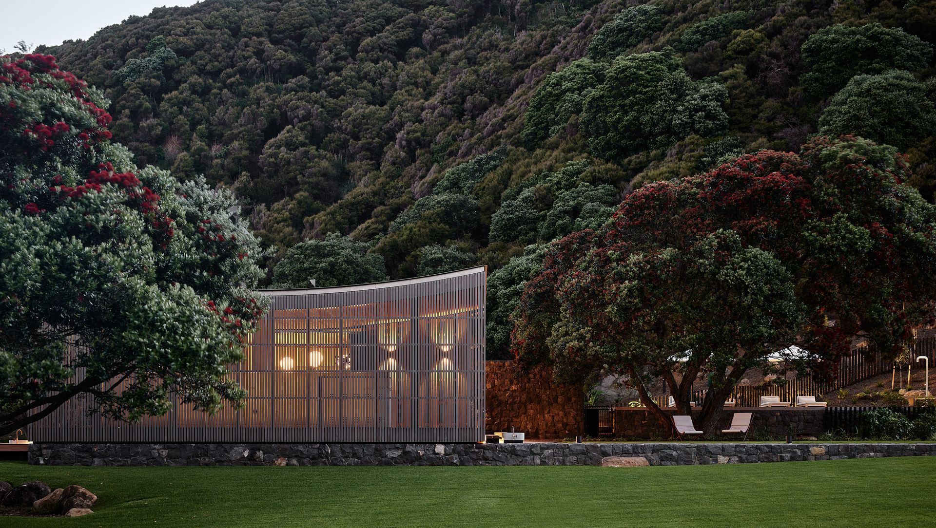Omata Beach House banner