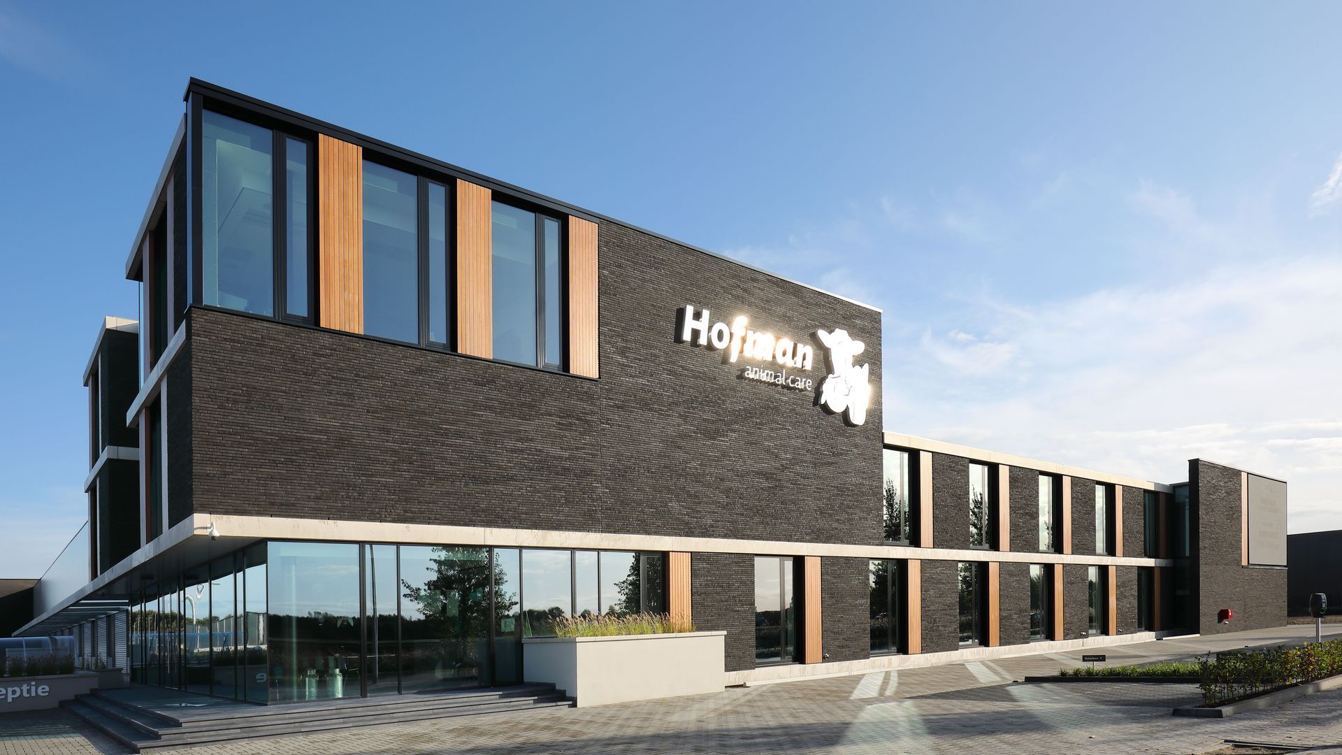 Hofman Animal Care banner