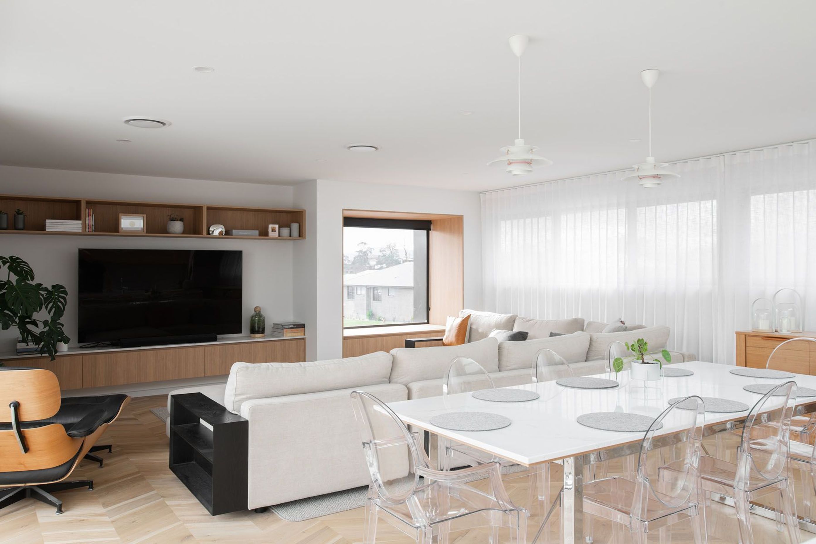 2 Henry Reed Court