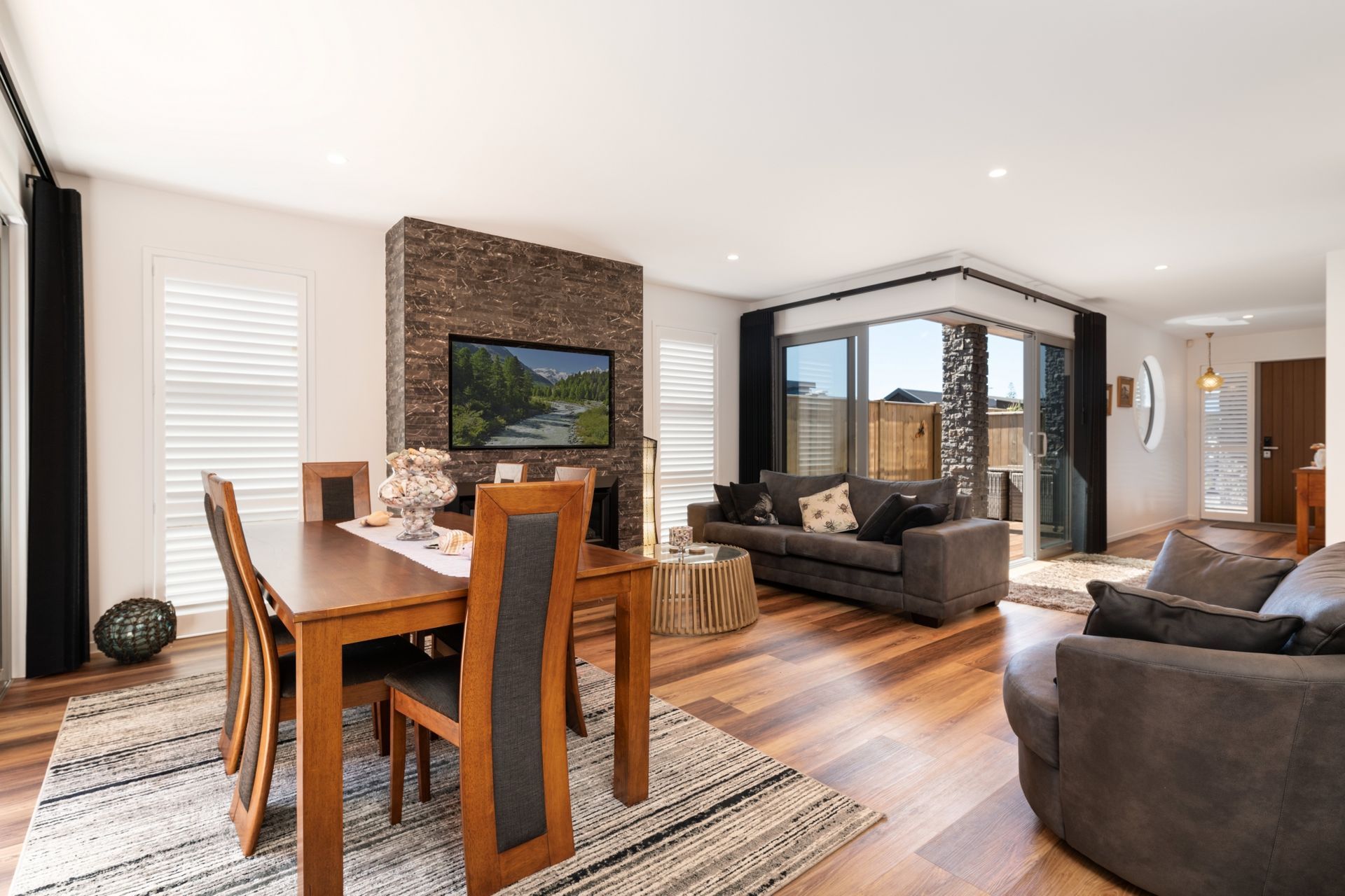 Hugo way, Papamoa