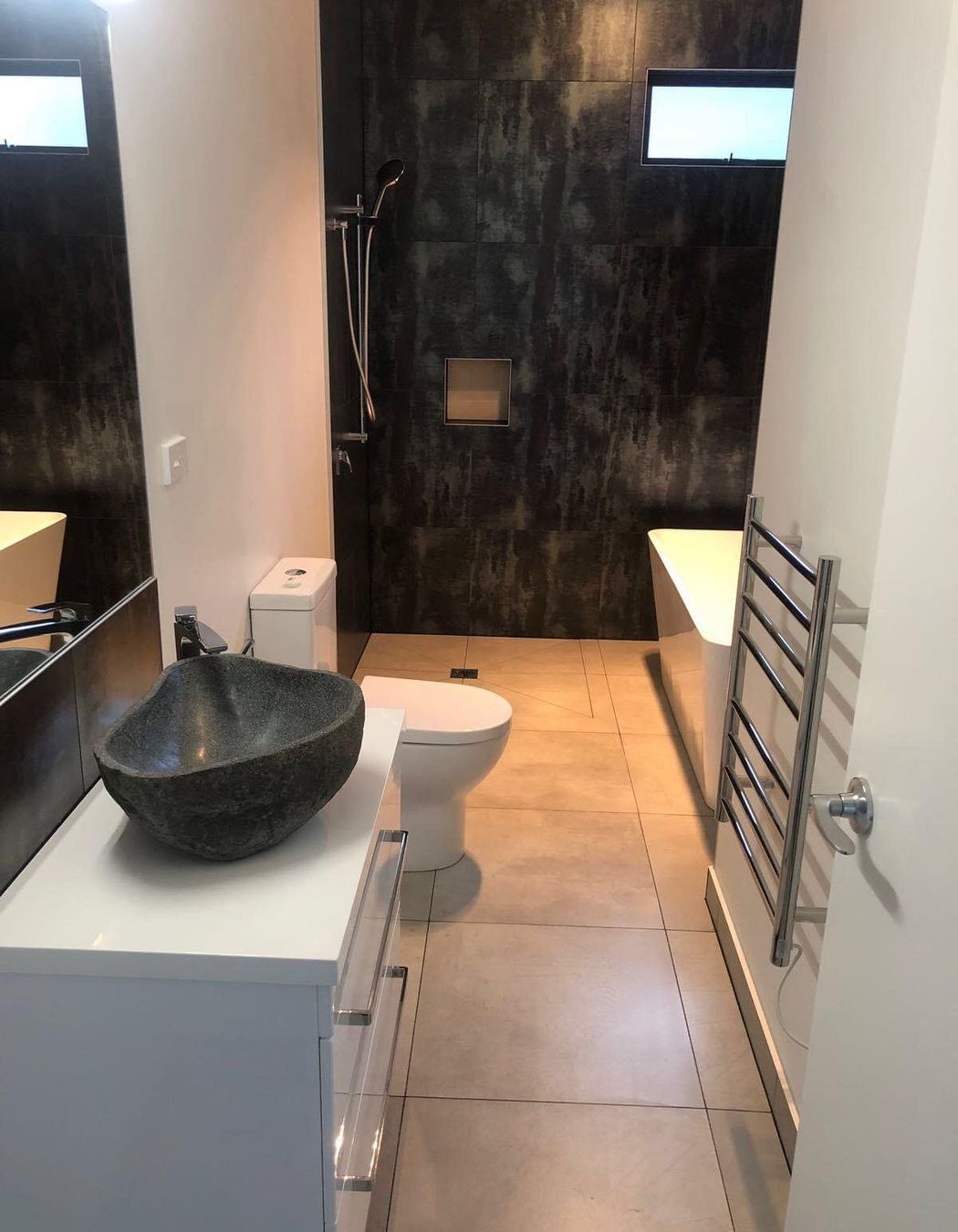 Dark Green Tiling