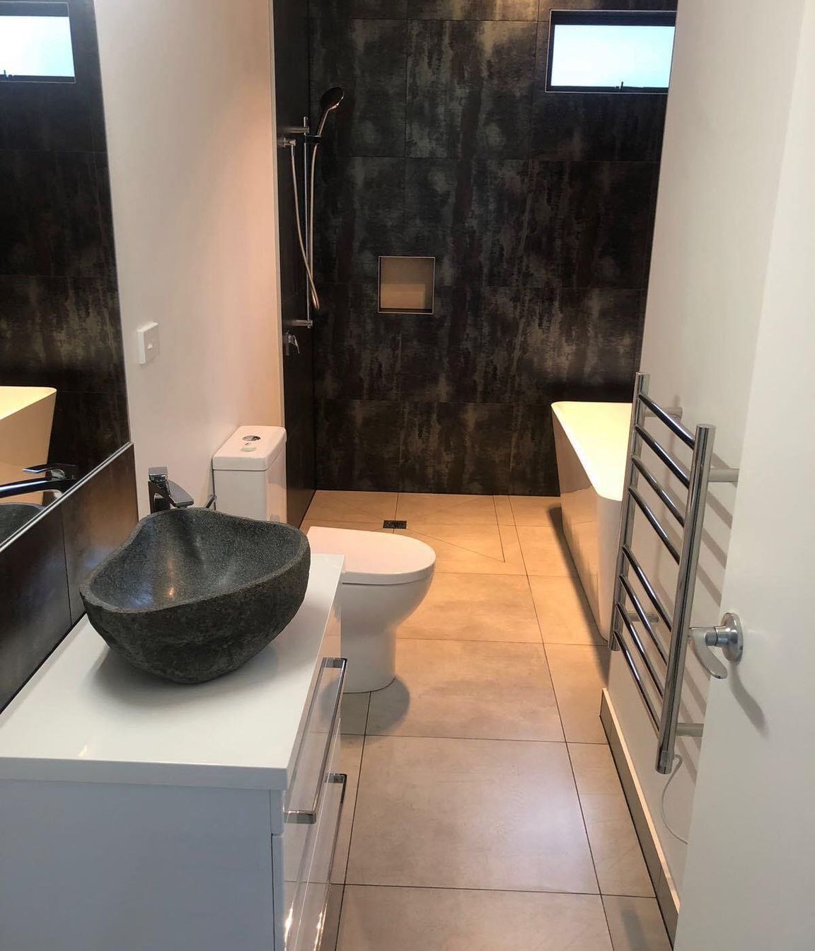 Dark Green Tiling