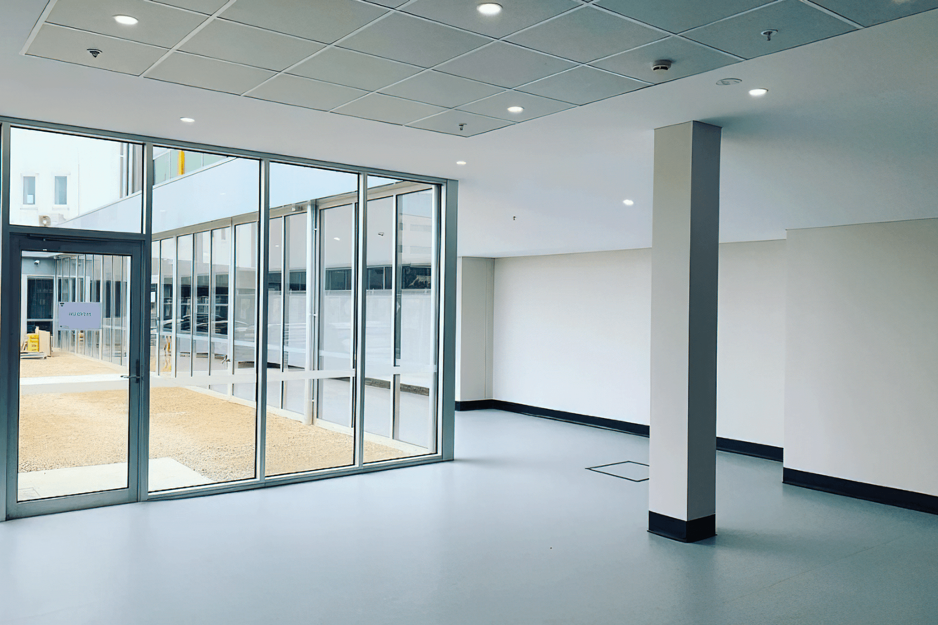 Royal Dental Hospital - Entry Foyer And Link Corridor