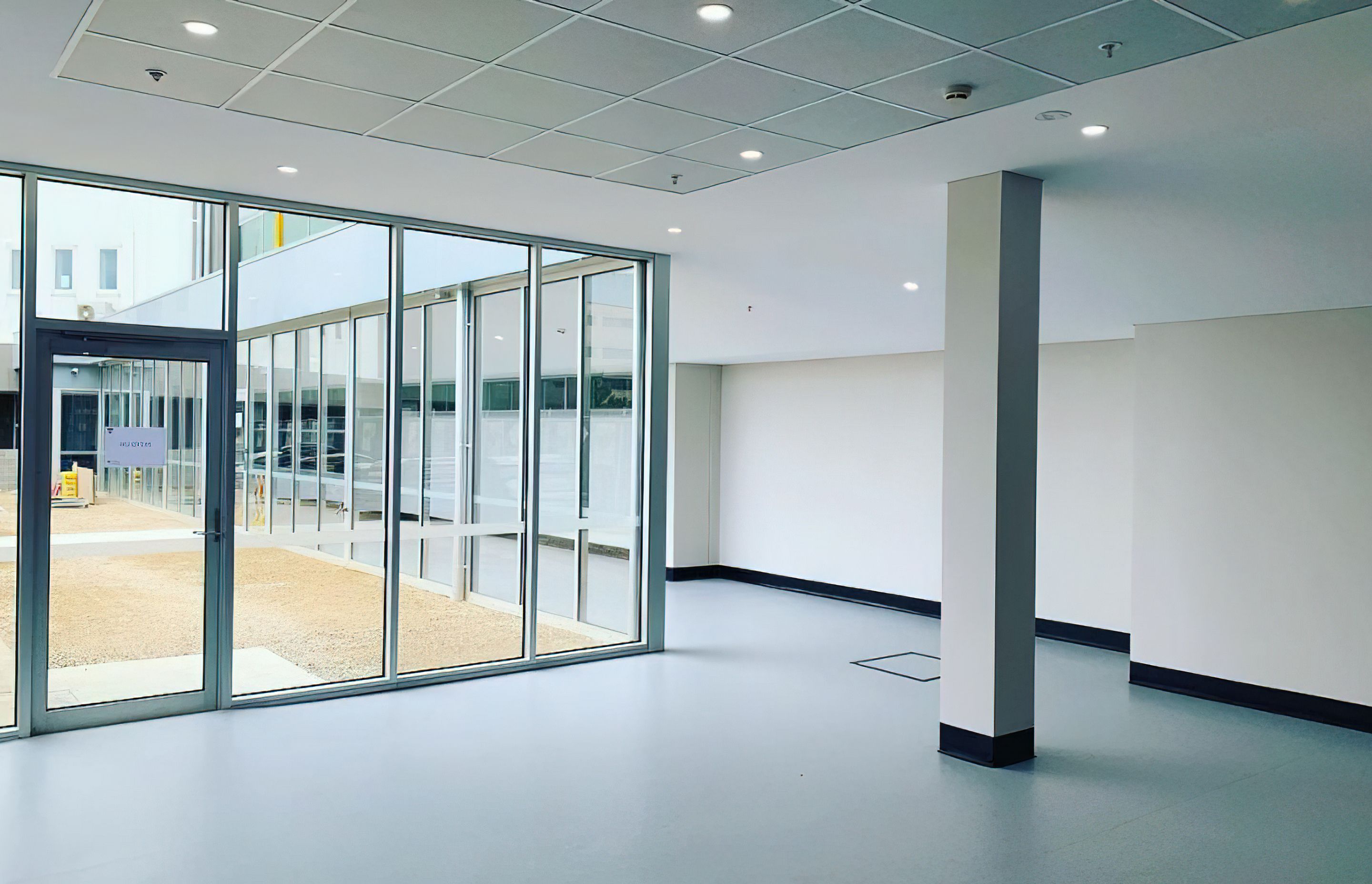 Royal Dental Hospital - Entry Foyer And Link Corridor