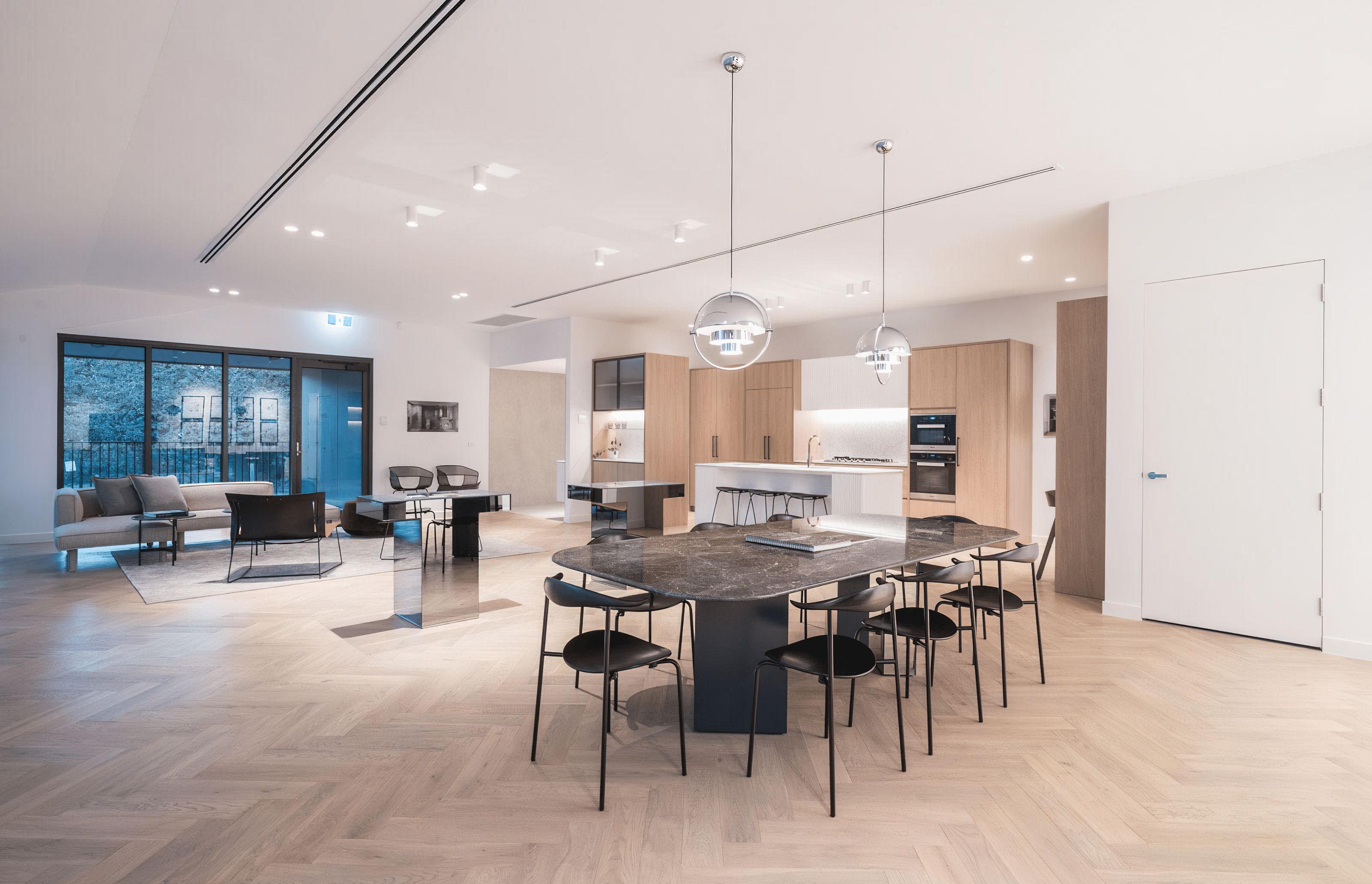 Glen Iris - Development Display Suite