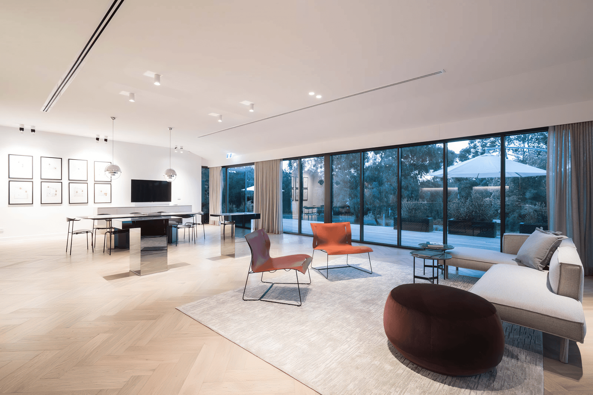 Glen Iris - Development Display Suite