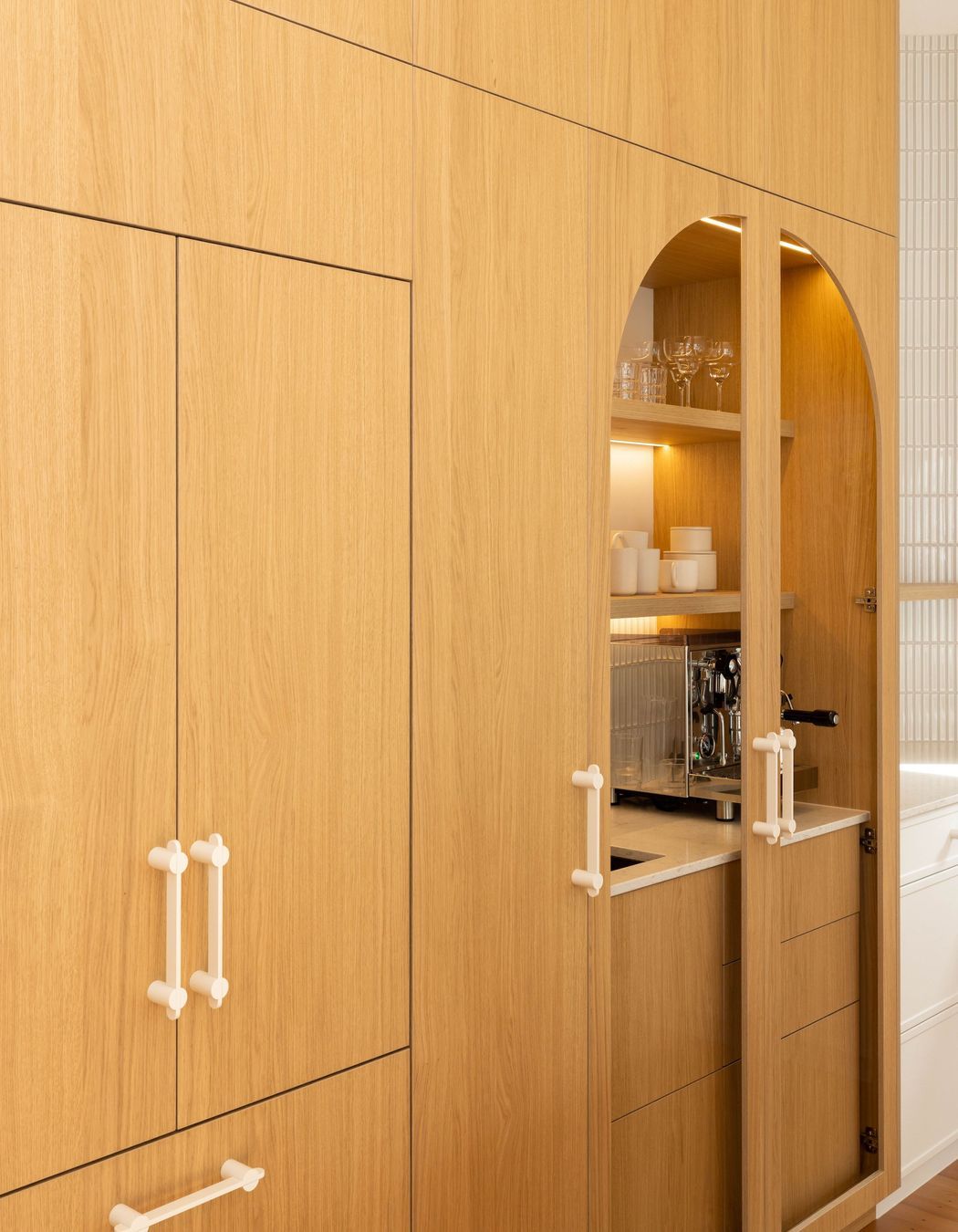 Telford Ave - Veneers