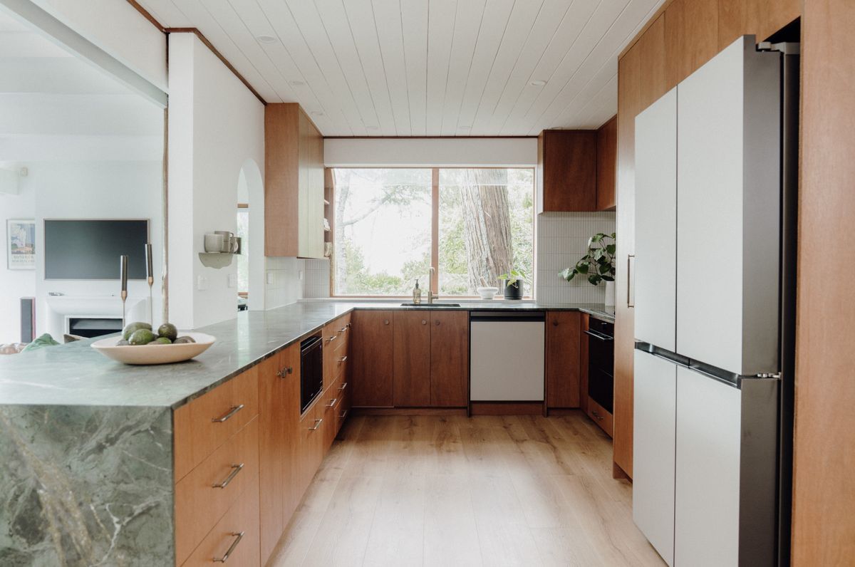 Dreamy Keruing Kitchen
