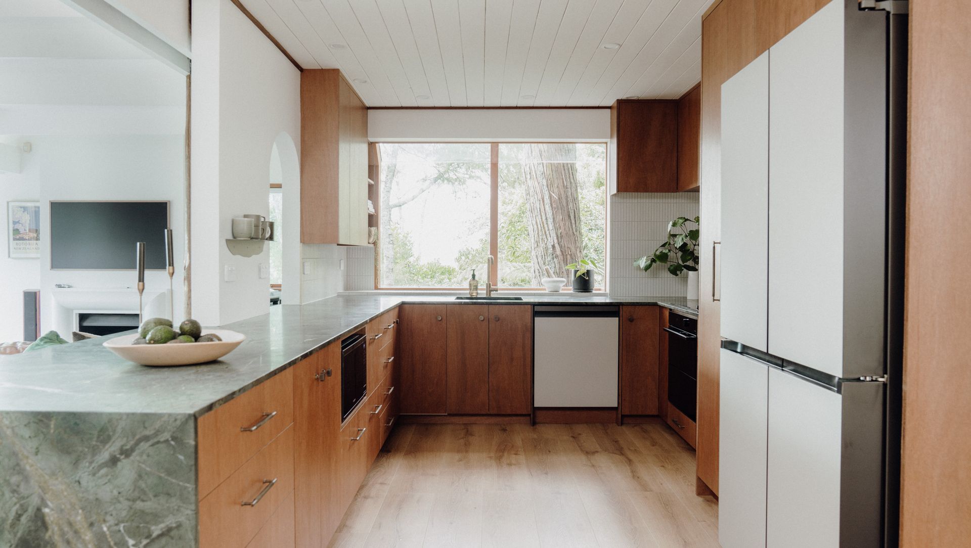 Dreamy Keruing Kitchen banner