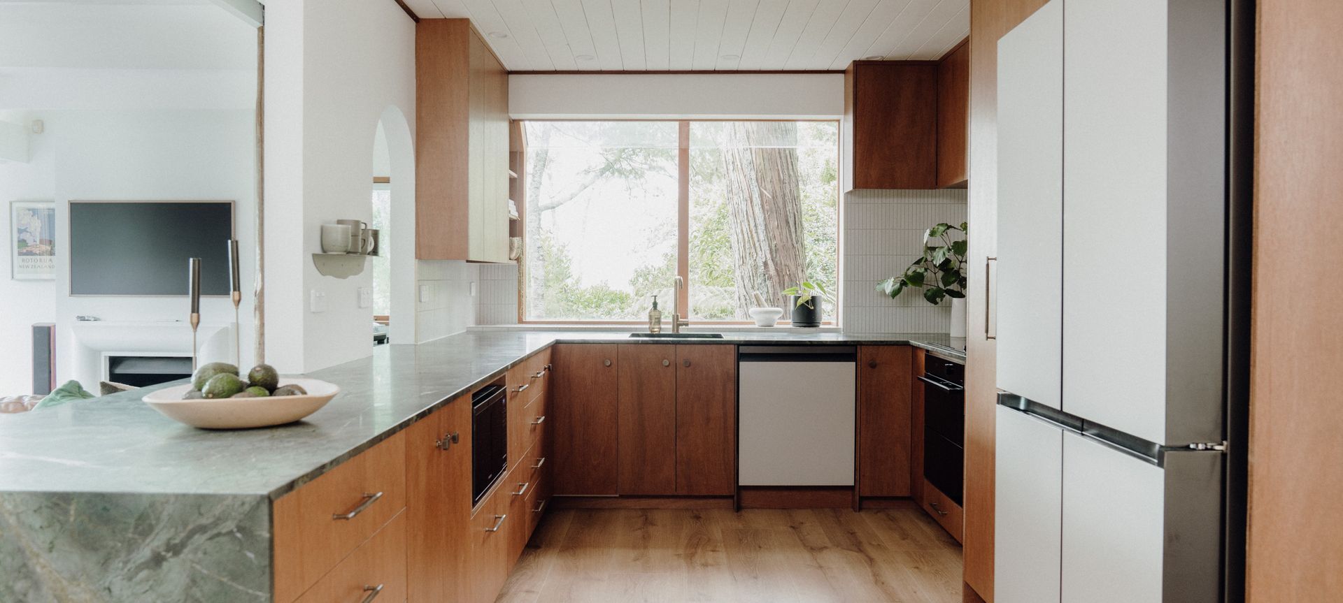 Dreamy Keruing Kitchen banner
