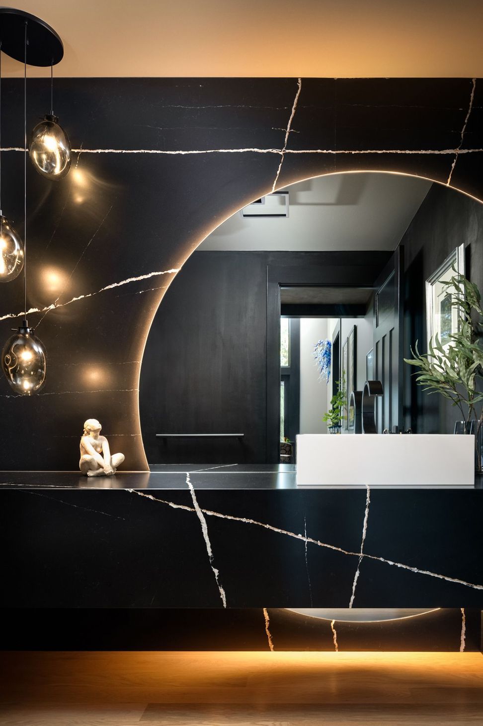Kollutchen-Bathroom.jpg