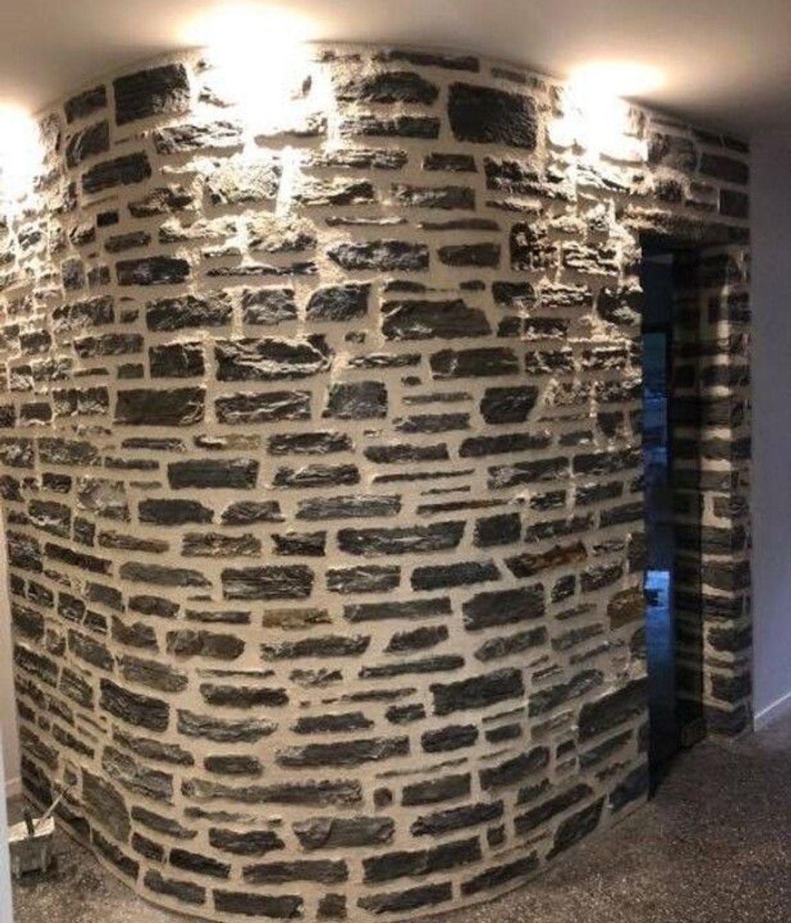 Lakeside-estate-interior-stone.jpg