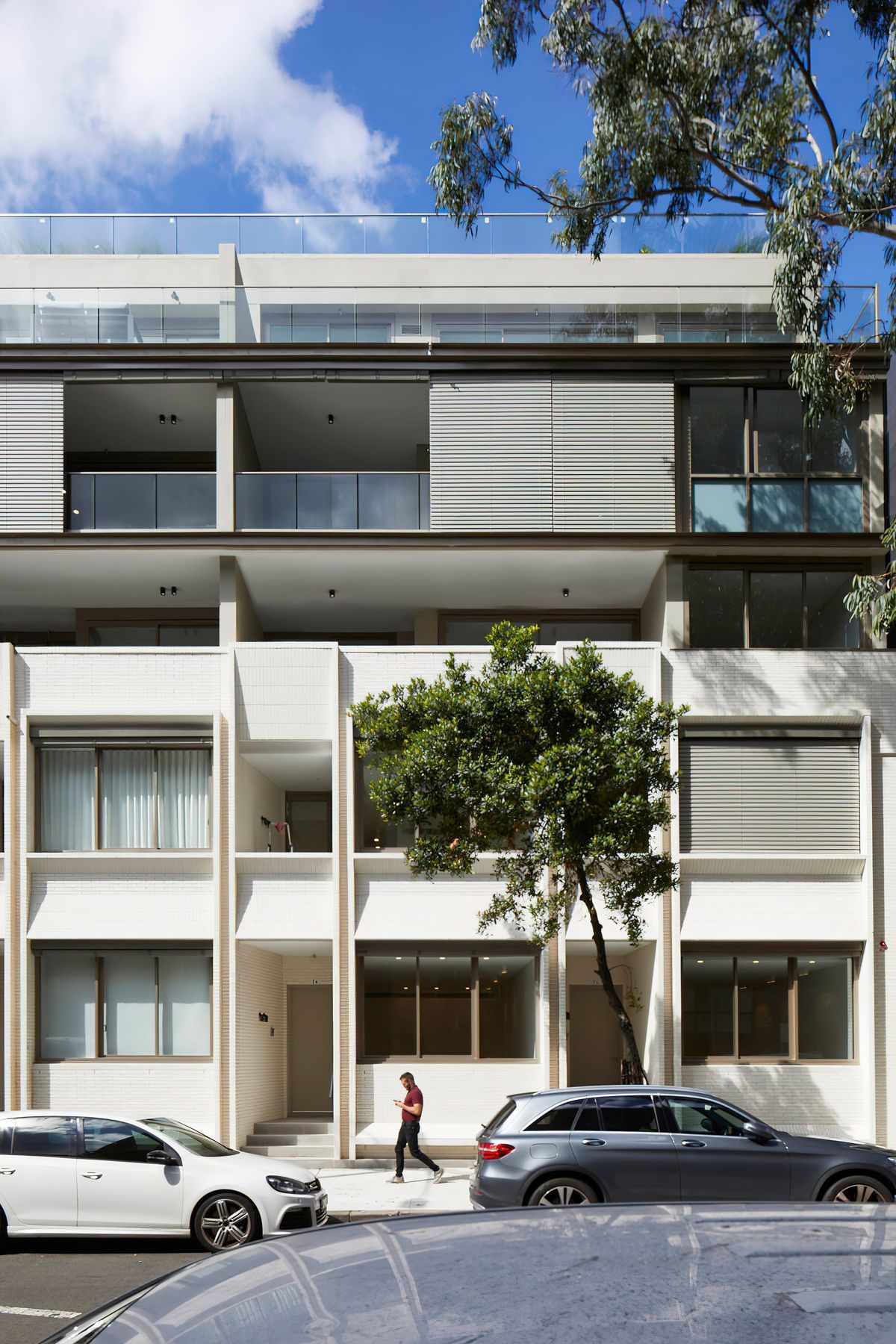 MHNDU-30-Yurong-St-0435R-WEB-by-Martin-Mischkulnig-960x1440.jpeg