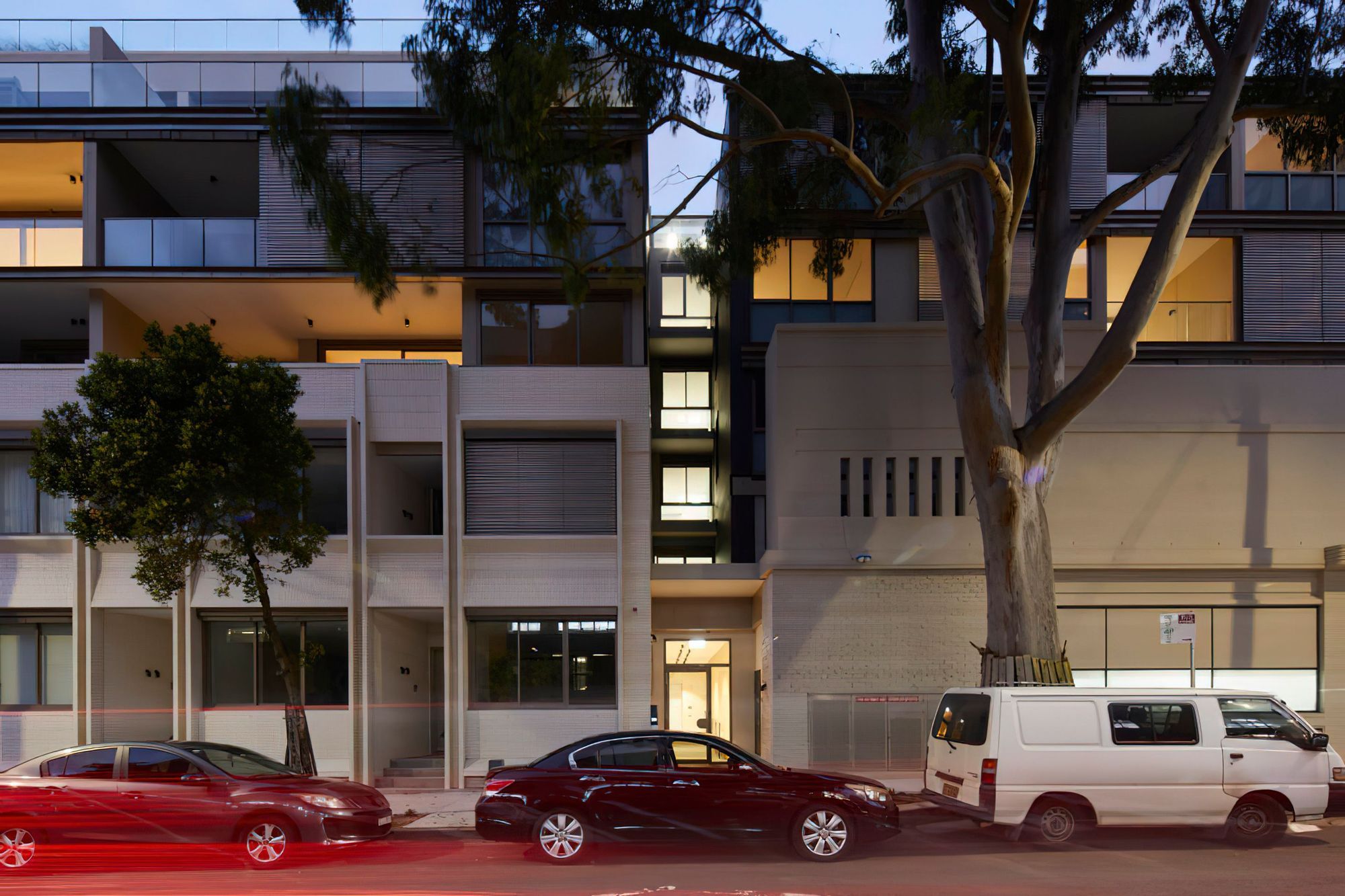 MHNDU-30-Yurong-St-0603R-WEB-by-Martin-Mischkulnig-960x640.jpeg
