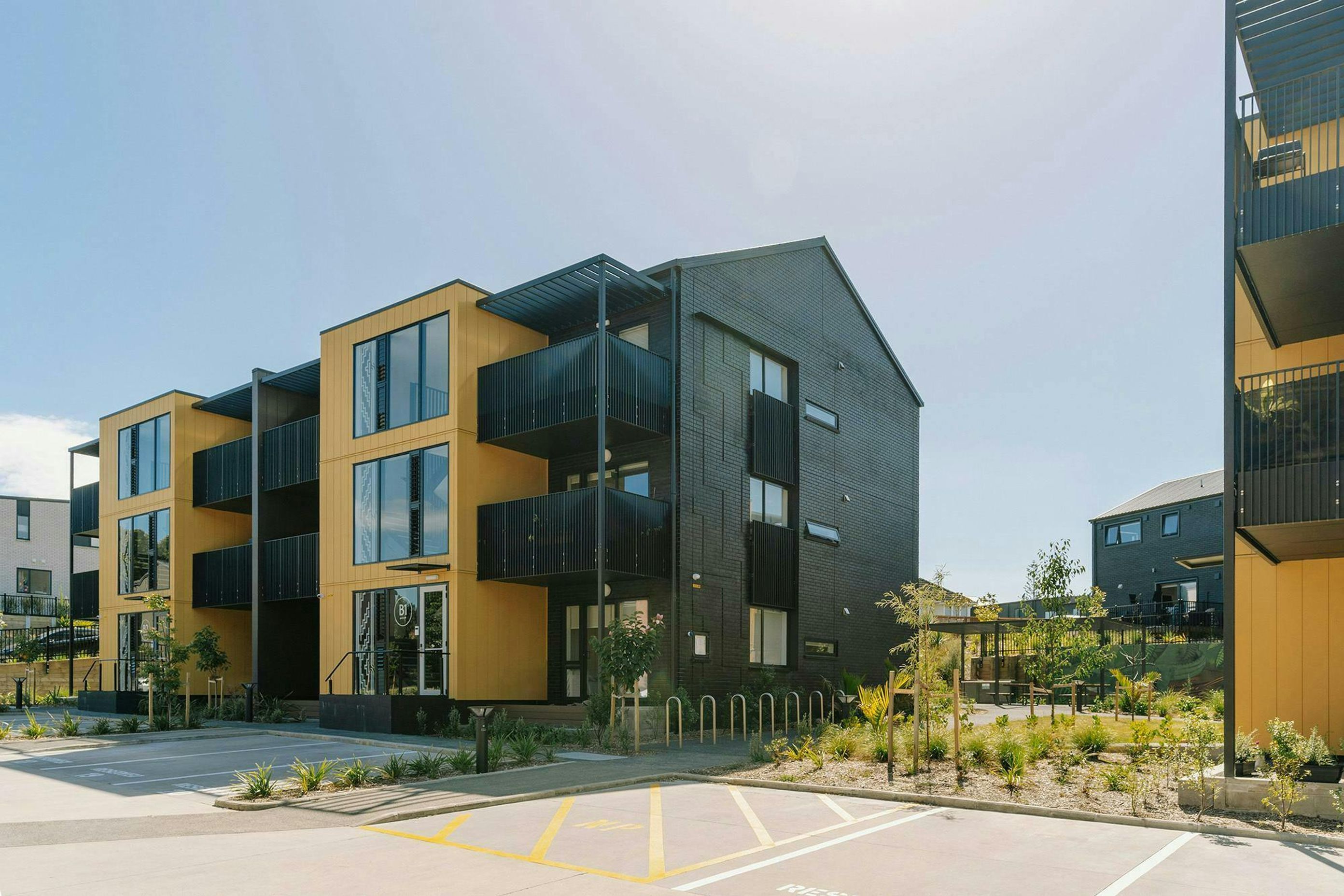 Moroki-ApartmentsModern-ApartmentsConstrukt-ArchitectsAucklandParking-4.jpg