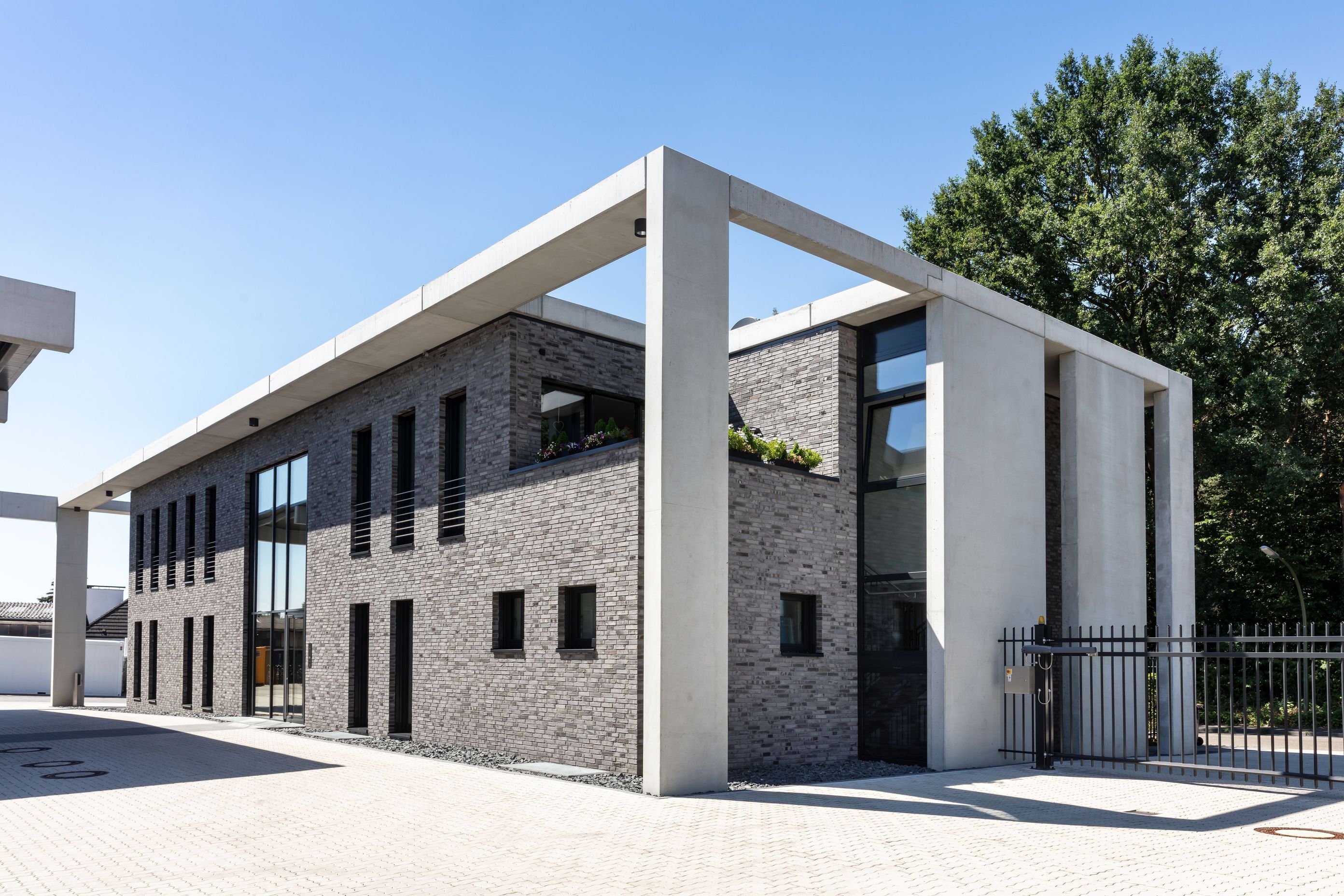 Office-building-Marl-1.jpg