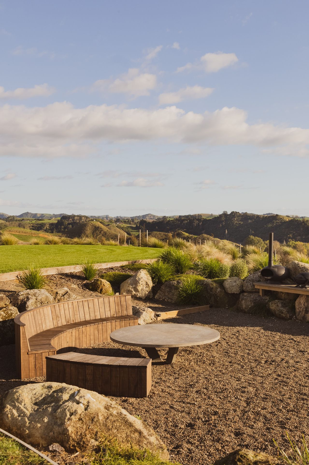 Outdoor-Dining-Area-1.JPG